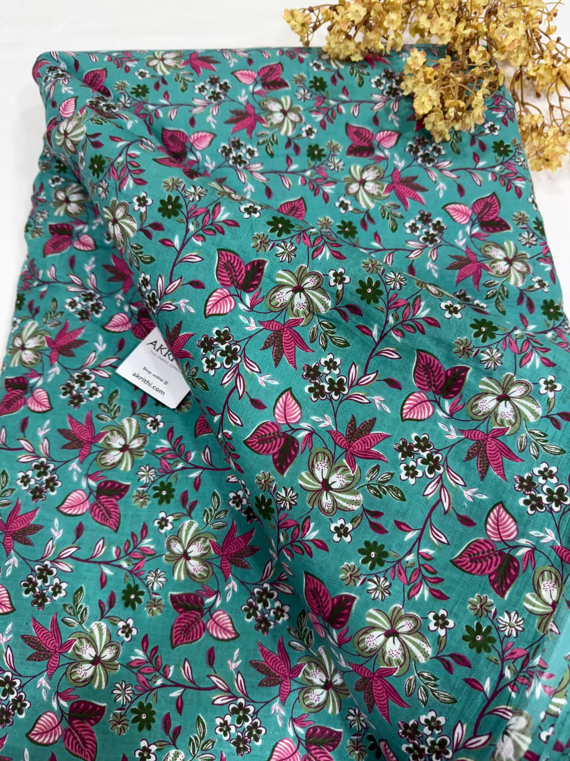 Printed pure cotton fabric