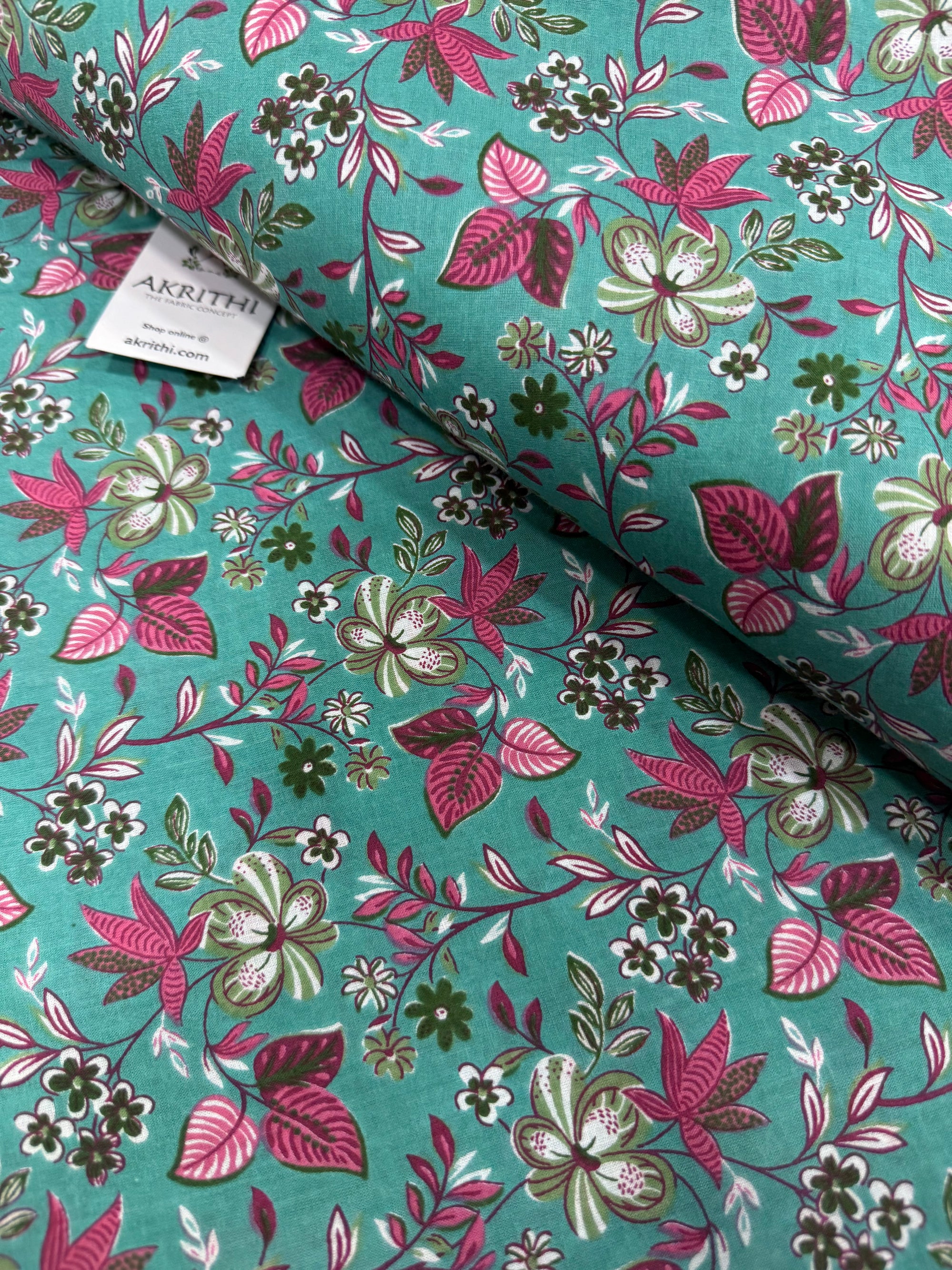 Printed pure cotton fabric
