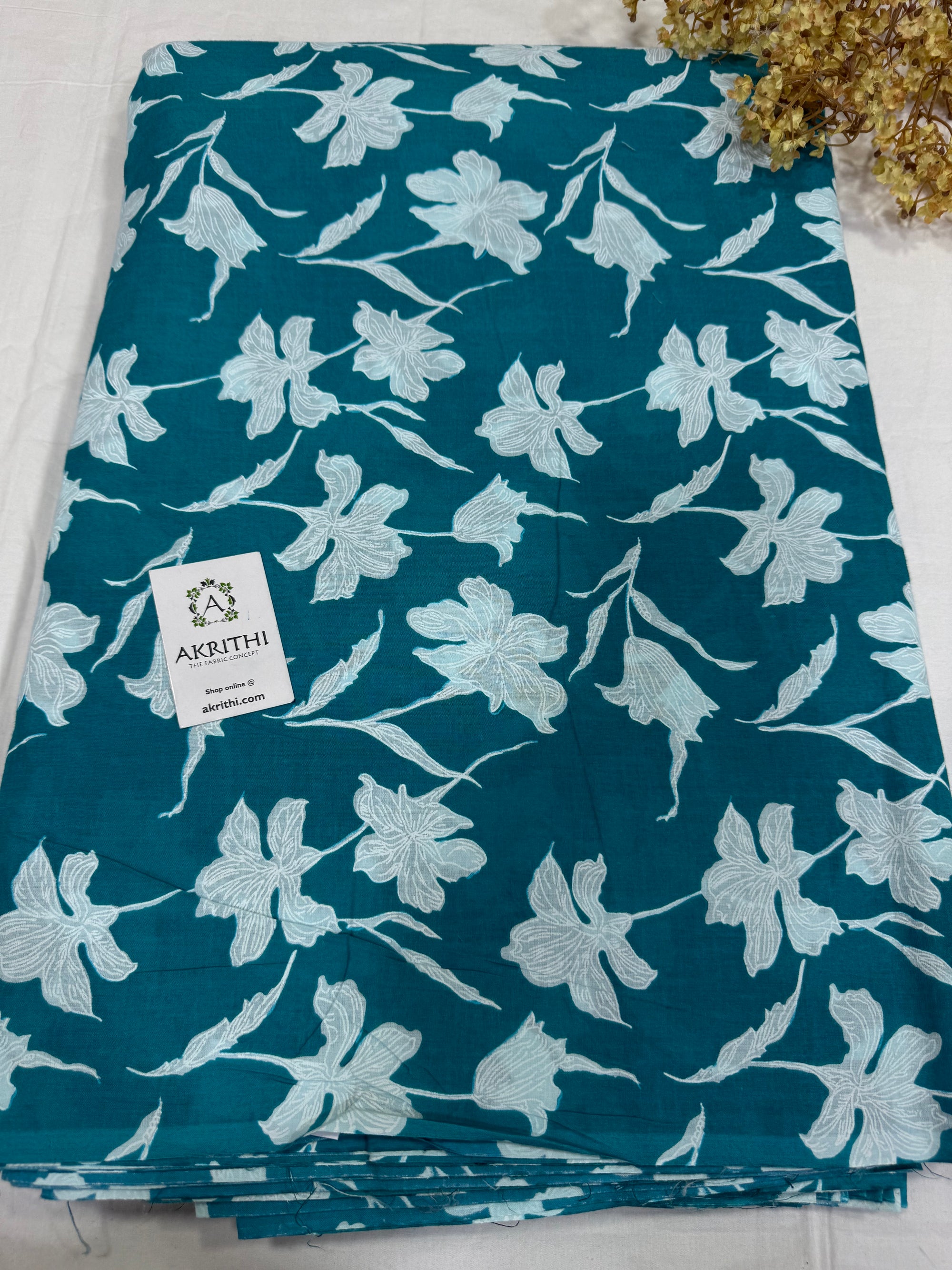 Printed pure cotton fabric