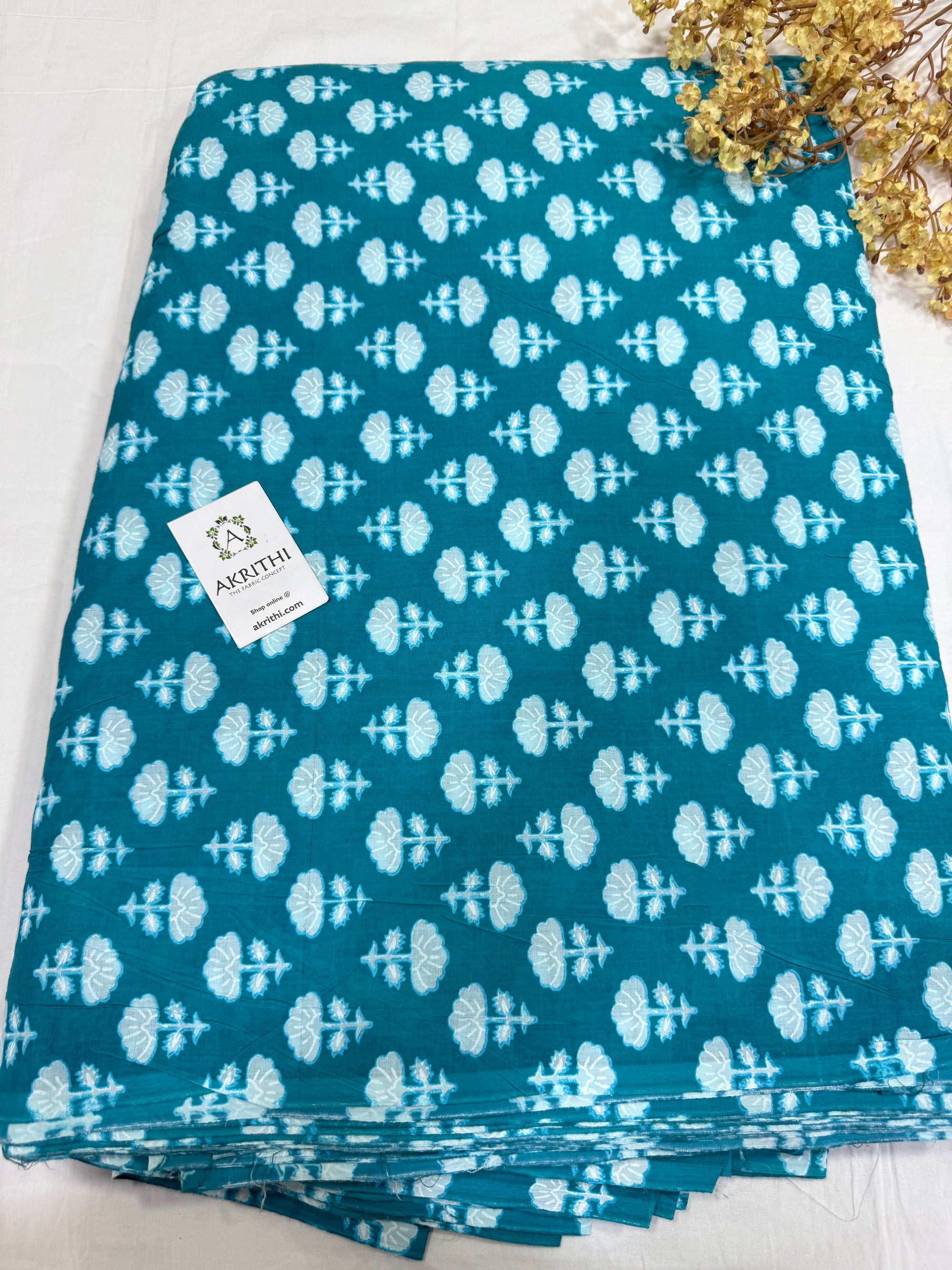 Printed pure cotton fabric