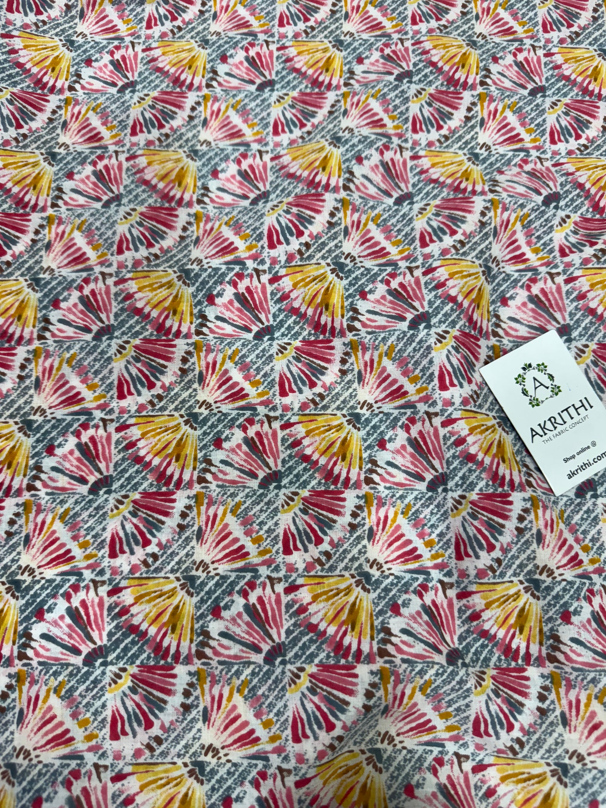 Printed pure cotton fabric