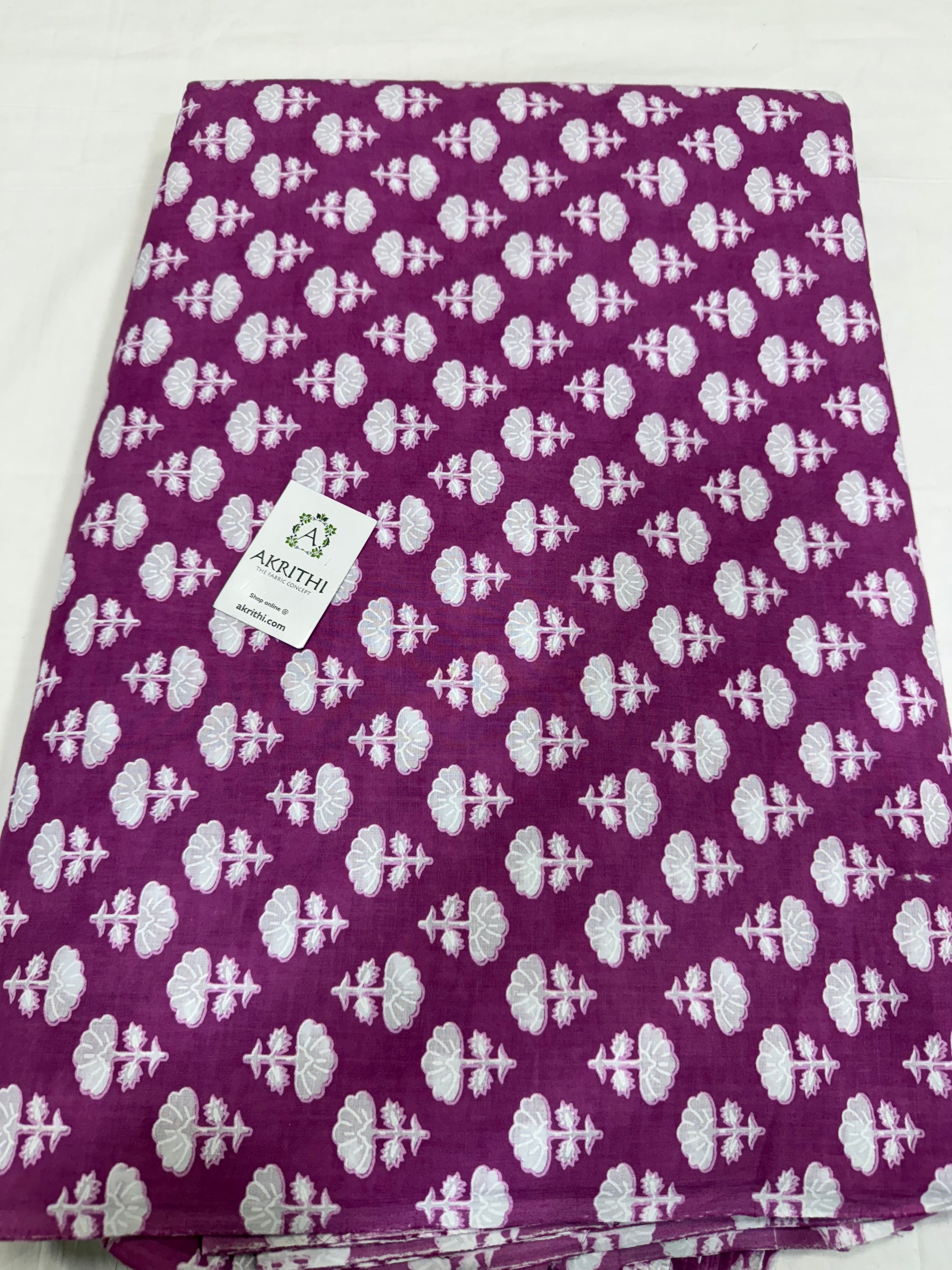 Printed pure cotton fabric