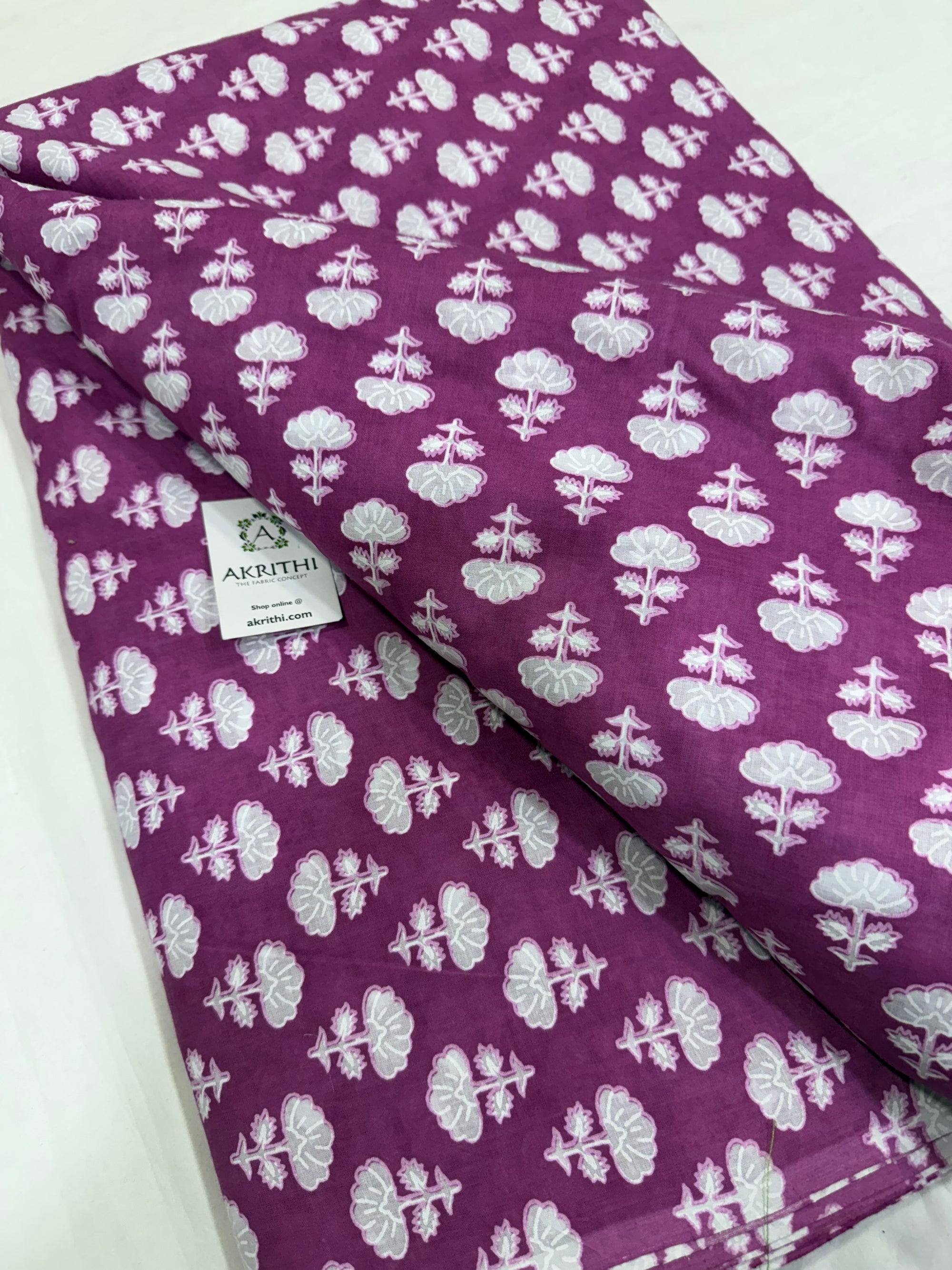 Printed pure cotton fabric