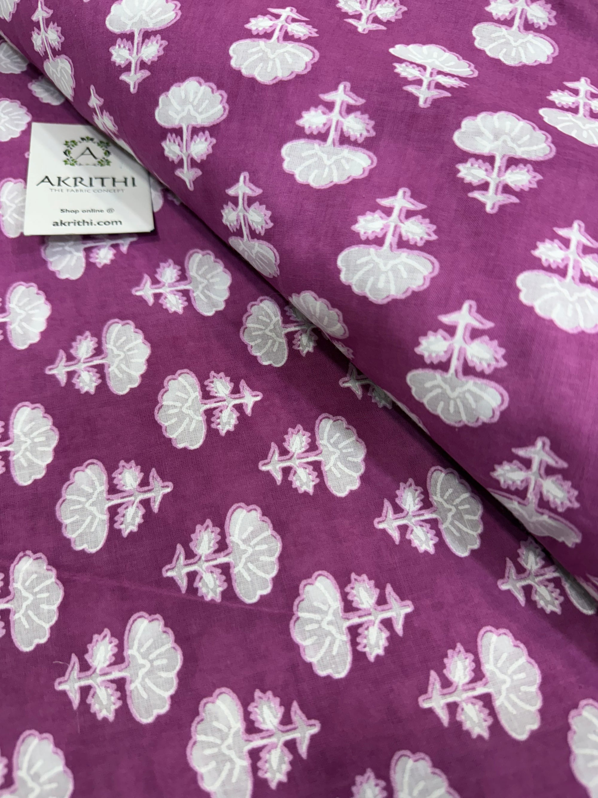 Printed pure cotton fabric