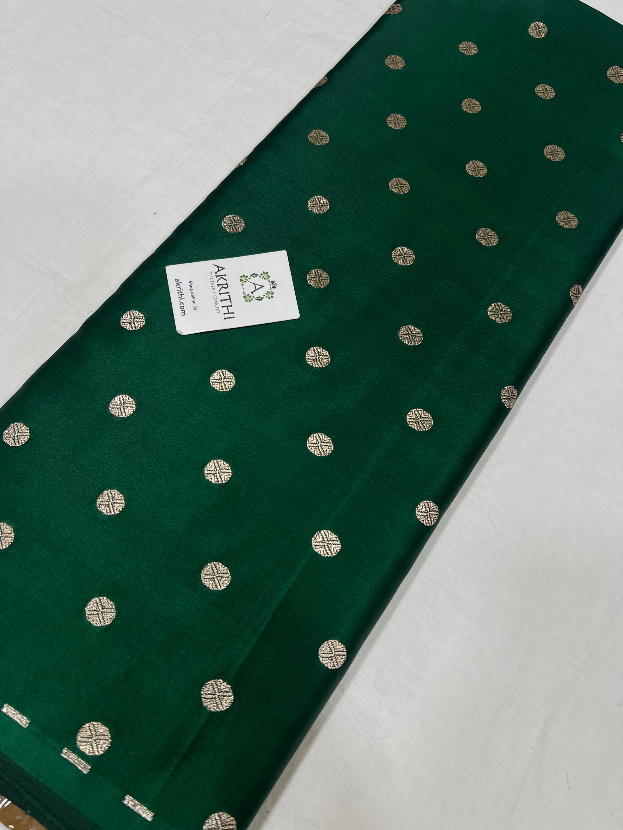 Pure Banarasi brocade butti fabric