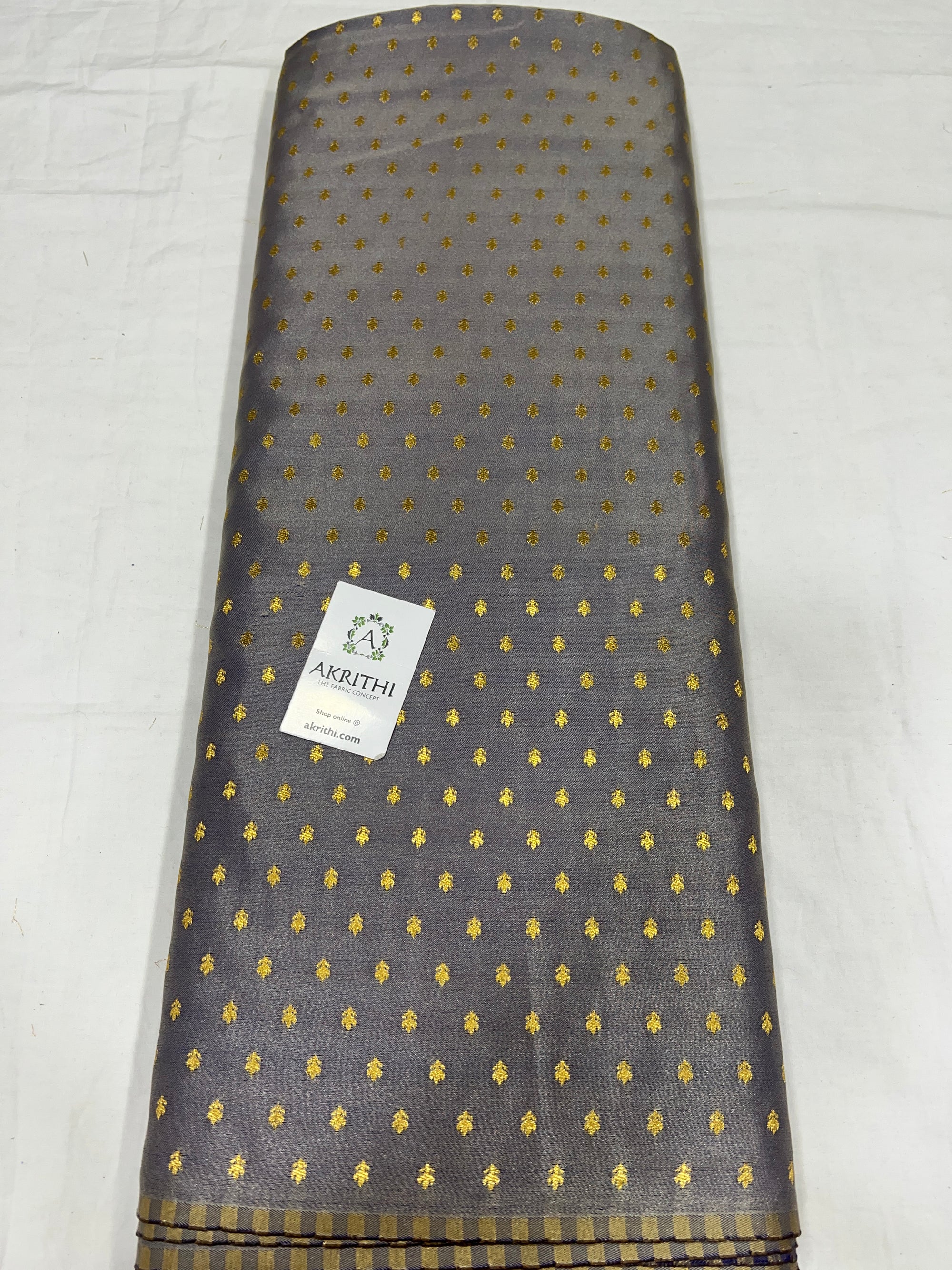 Pure Banarasi brocade butti fabric