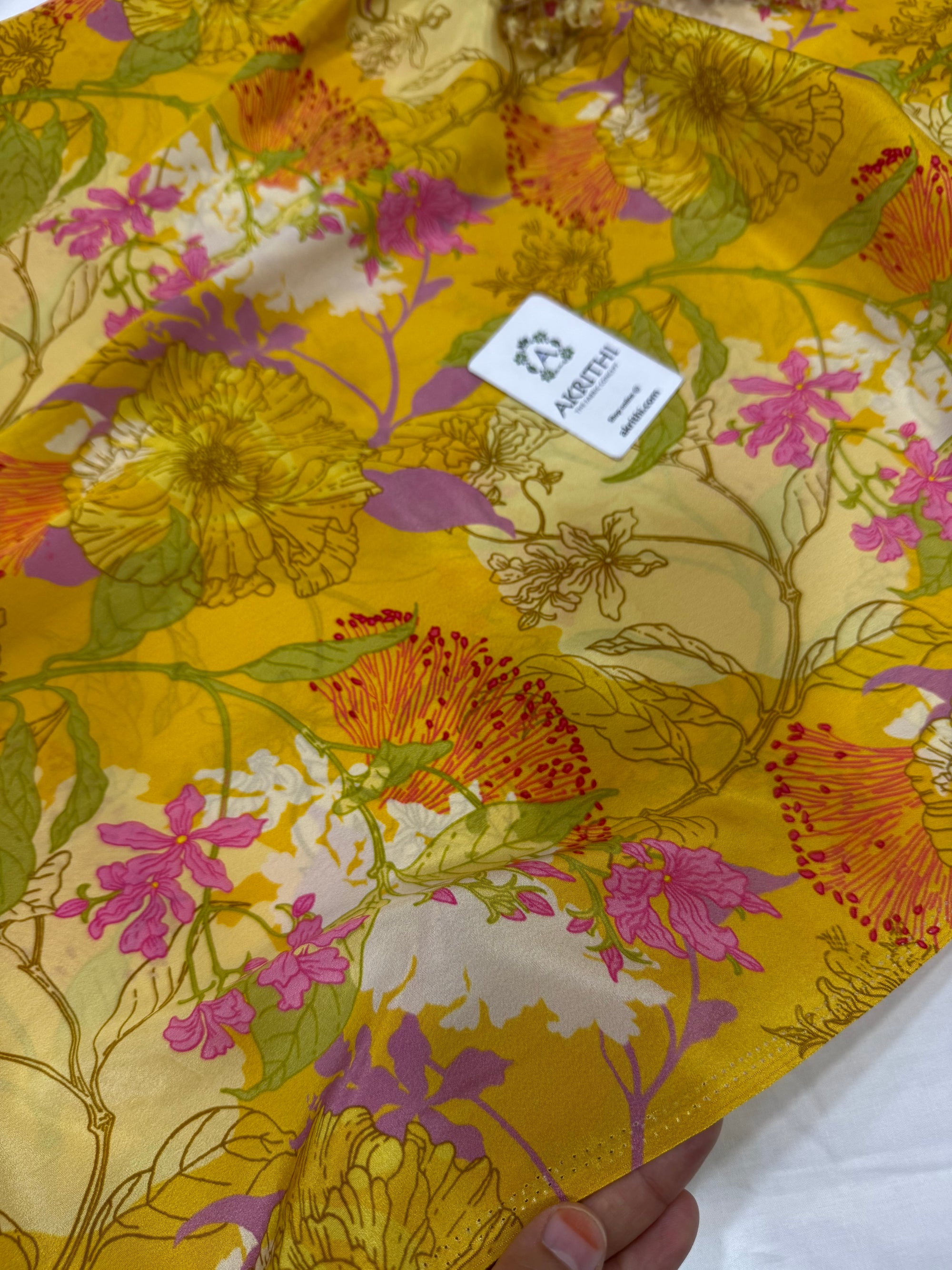 Digital floral printed pure crepe fabric