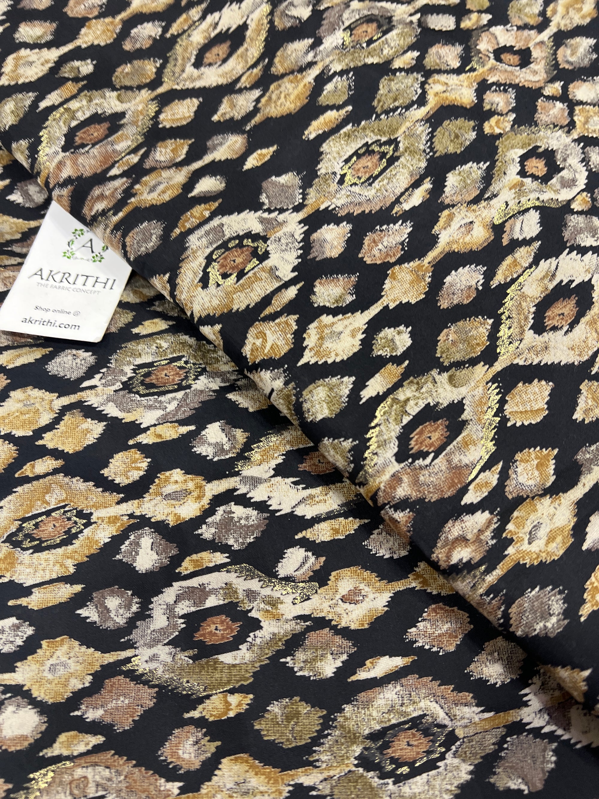 Printed viscose silk fabric 95 CM CUT
