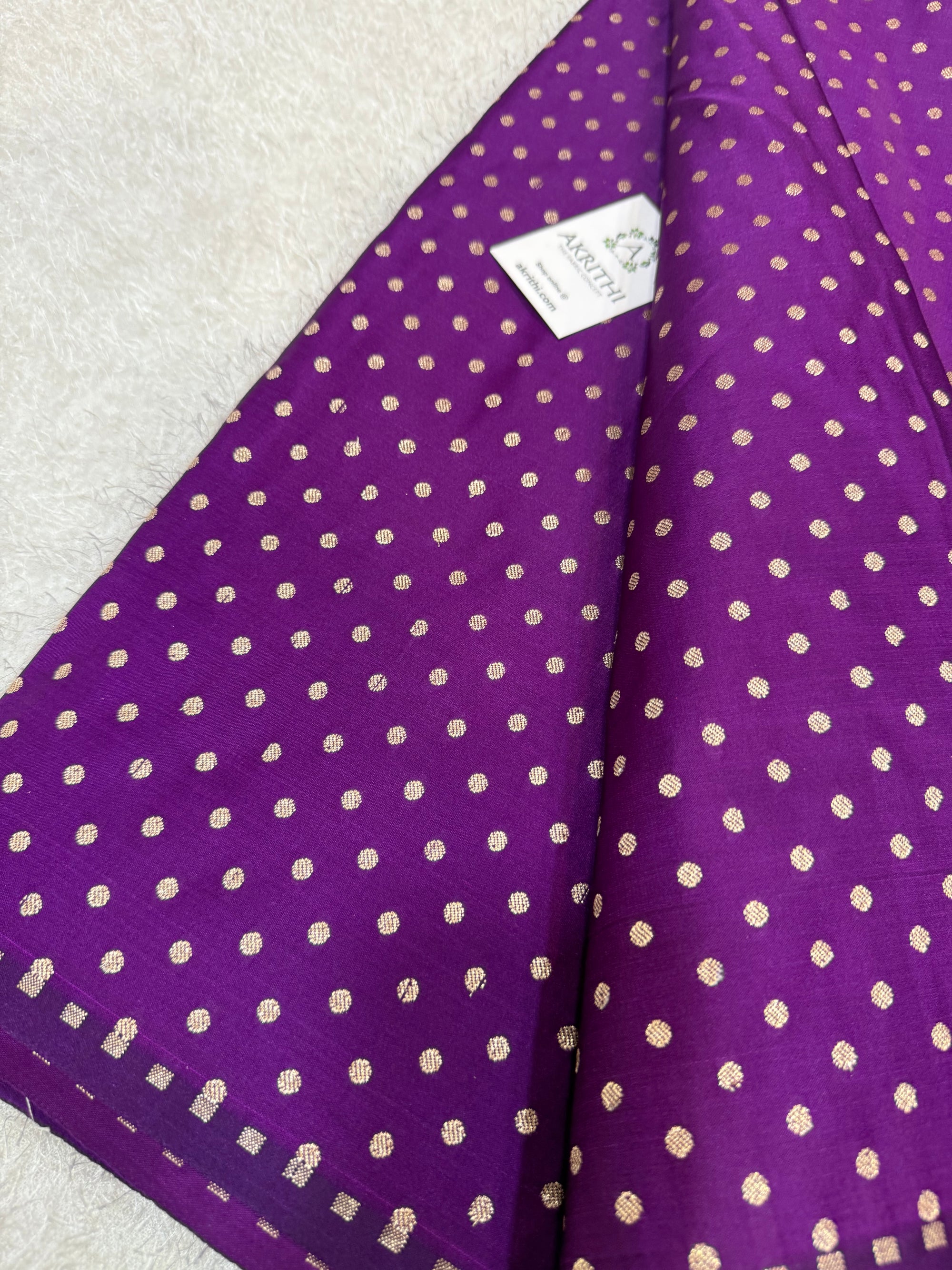 Pure Banarasi brocade butti fabric