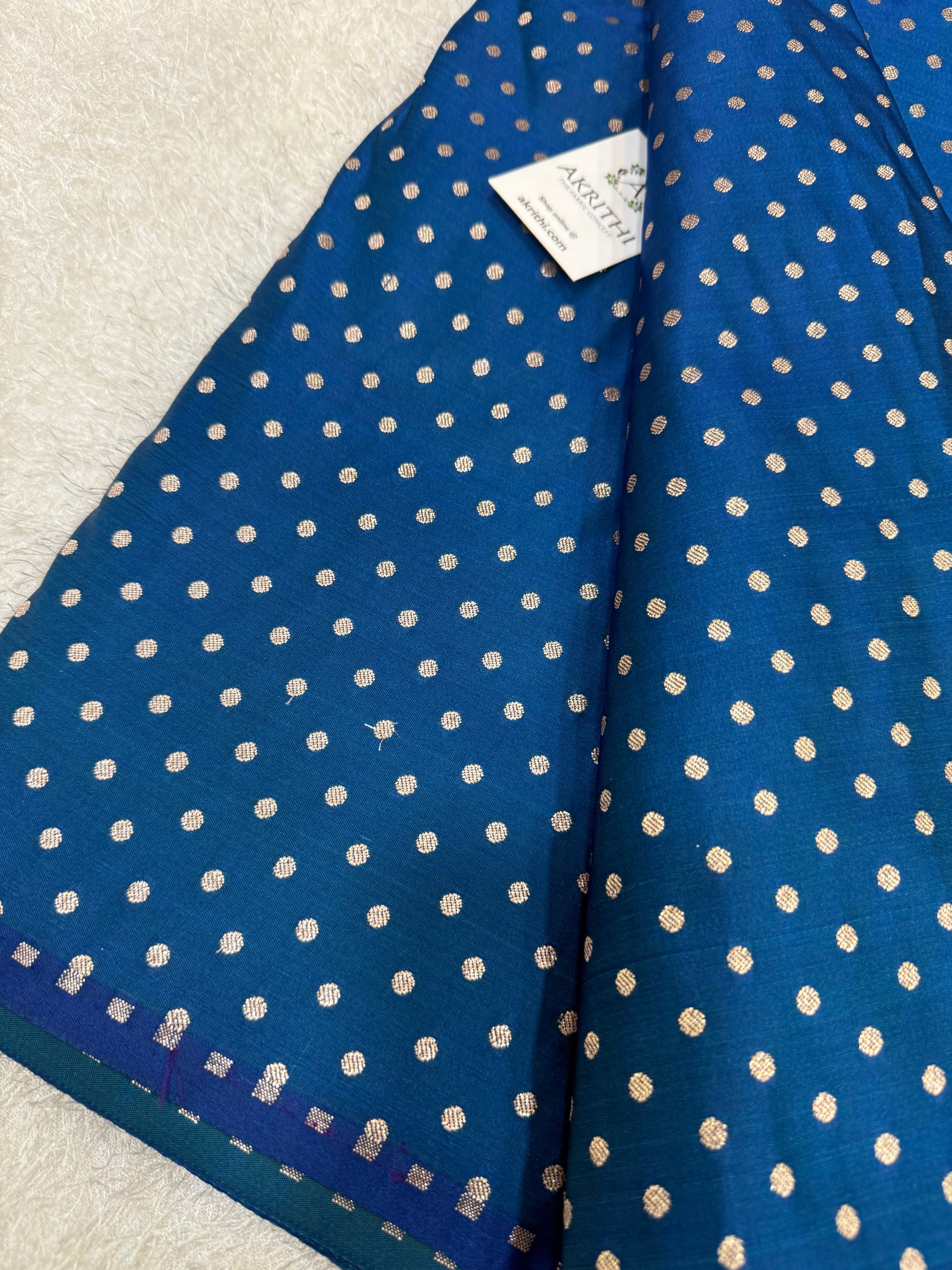 Pure Banarasi brocade butti fabric