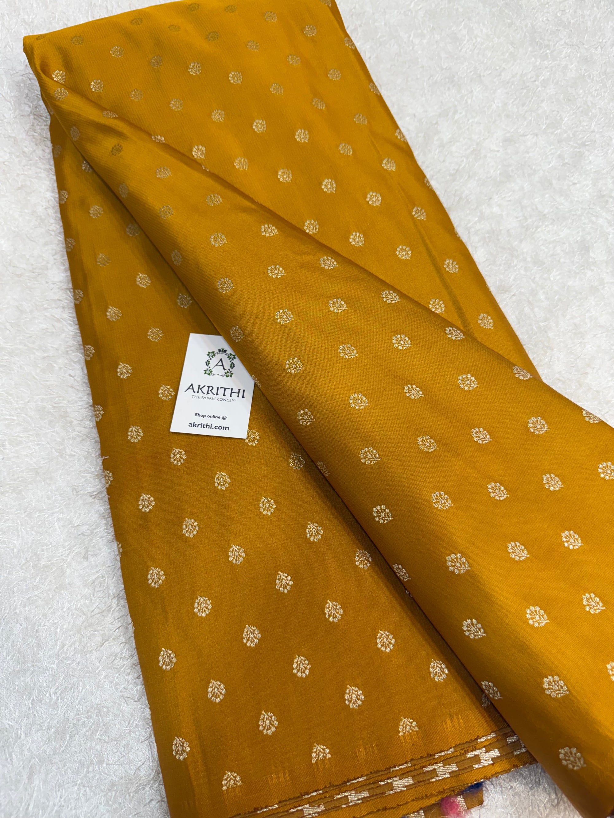 Pure Banarasi brocade butti fabric