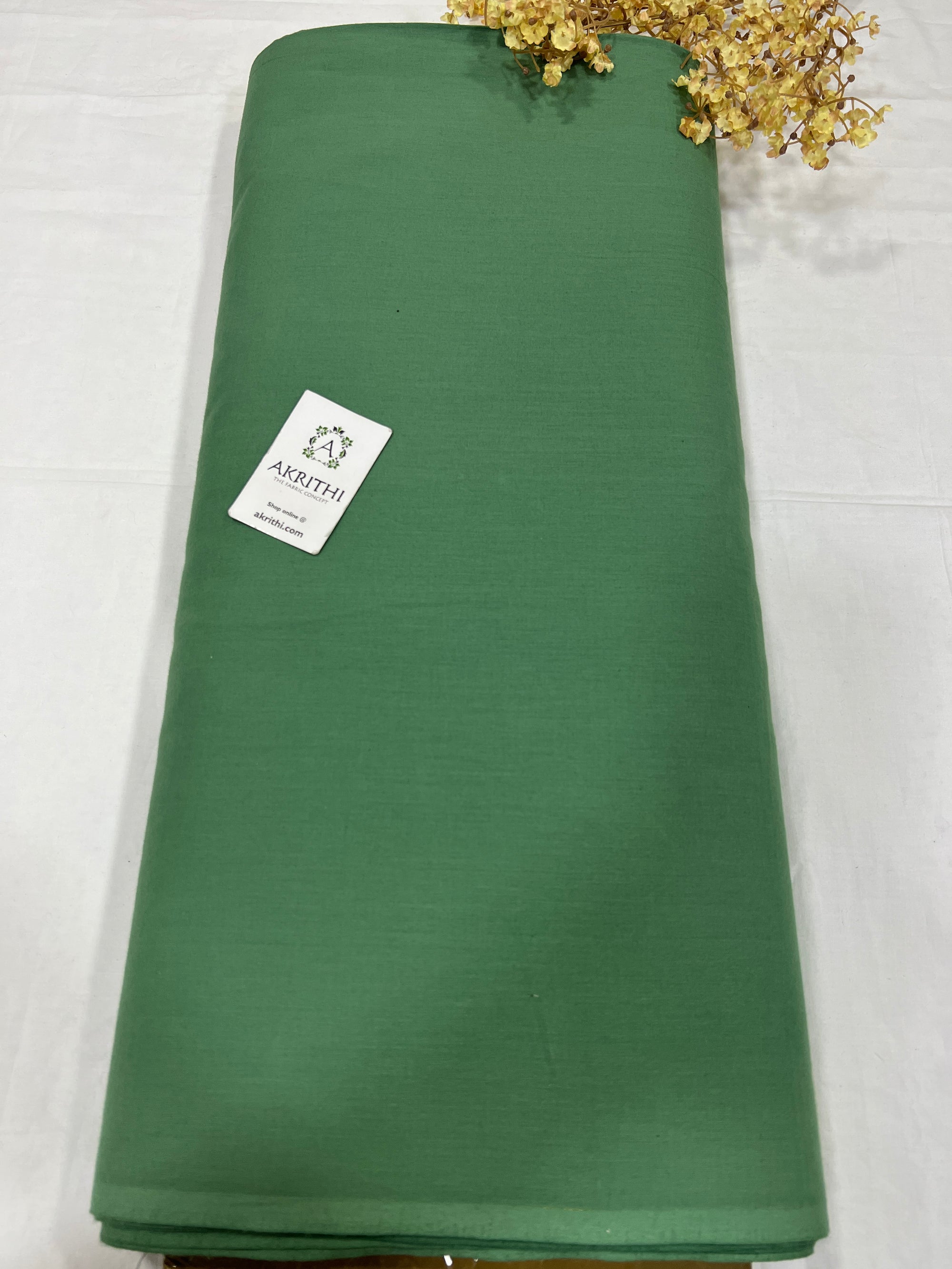 Plain pure cambric cotton fabric