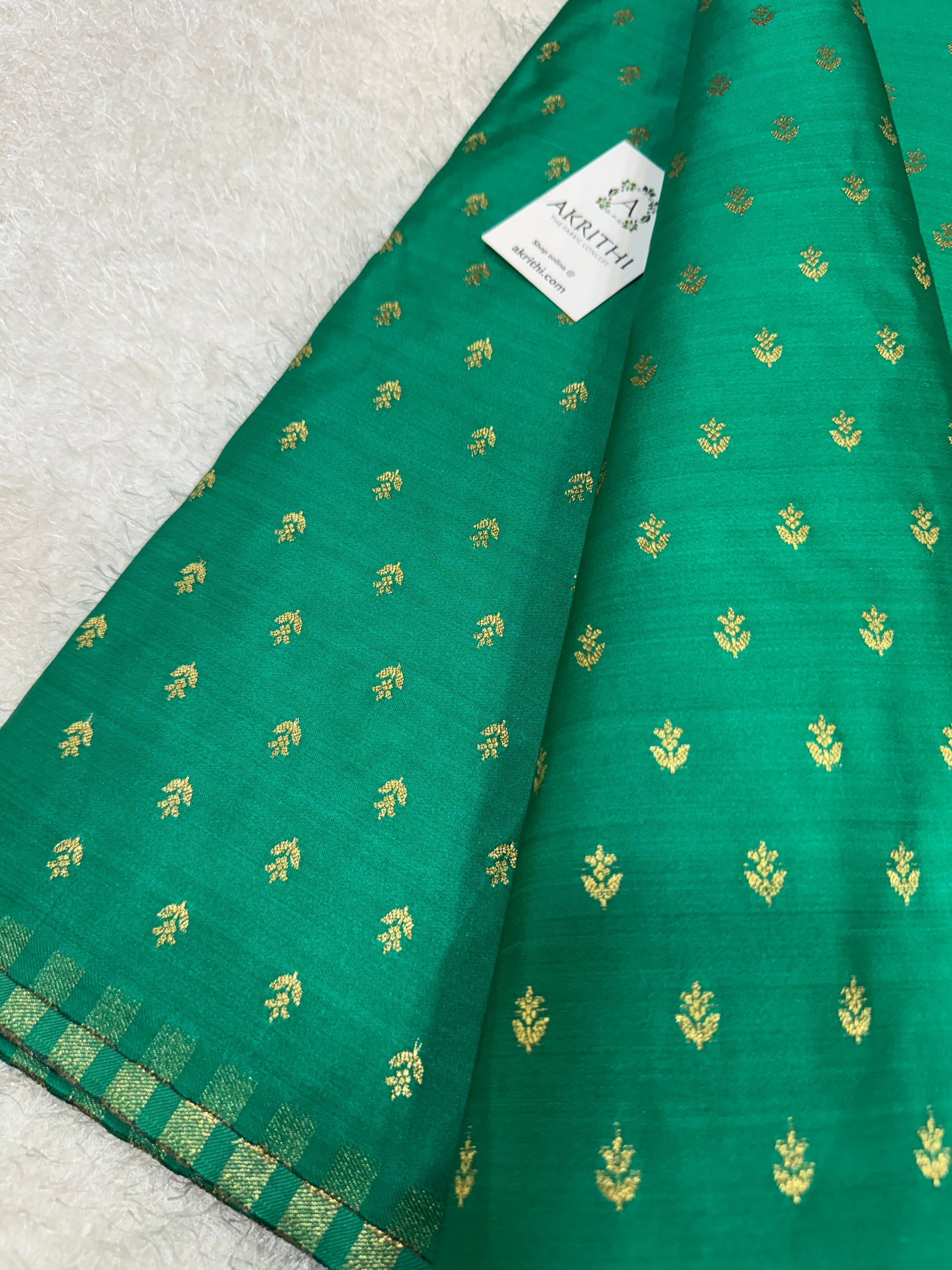 Pure Banarasi brocade butti fabric