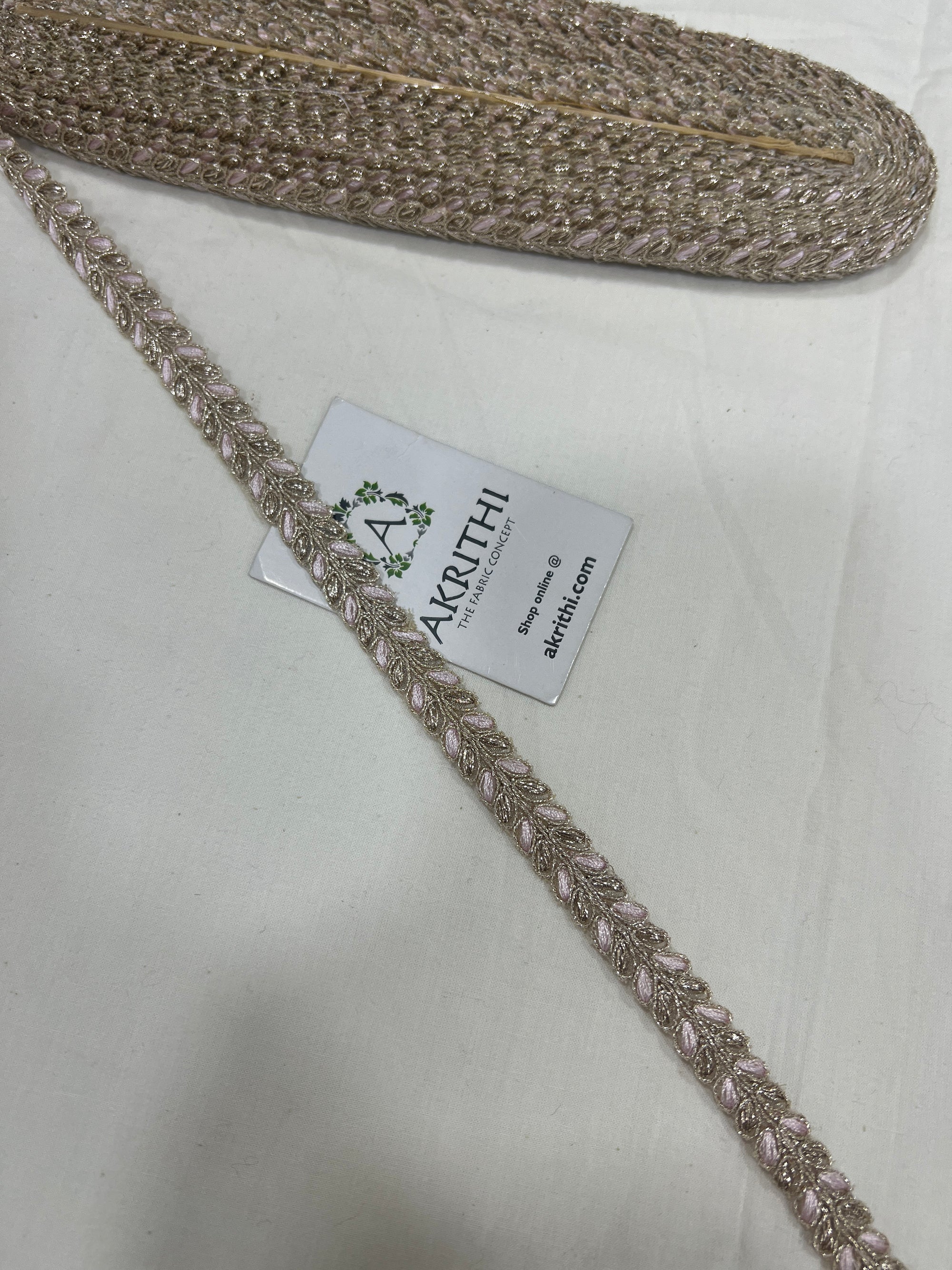 Embroidered lace 9 metres roll