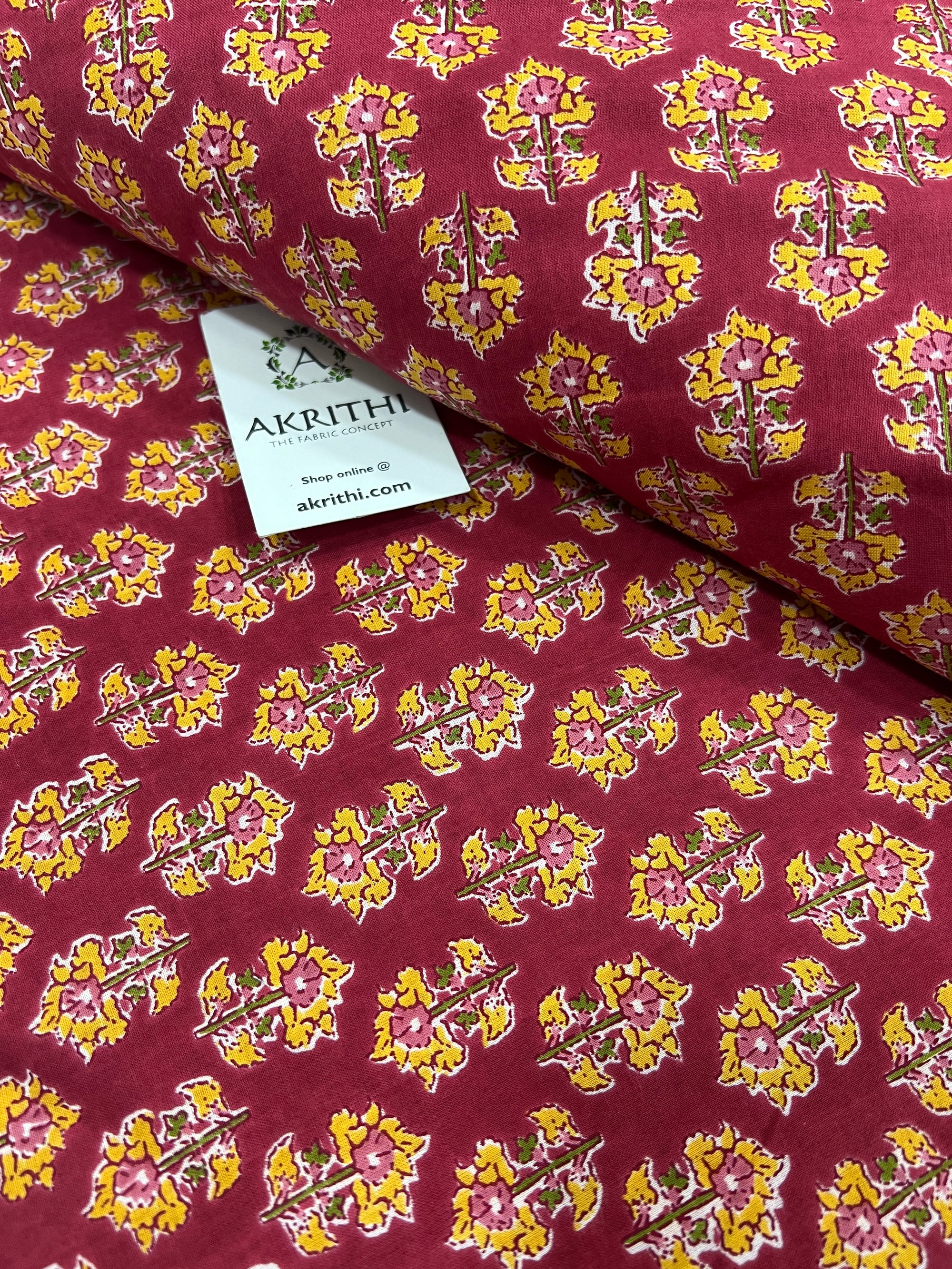 Printed pure cotton fabric