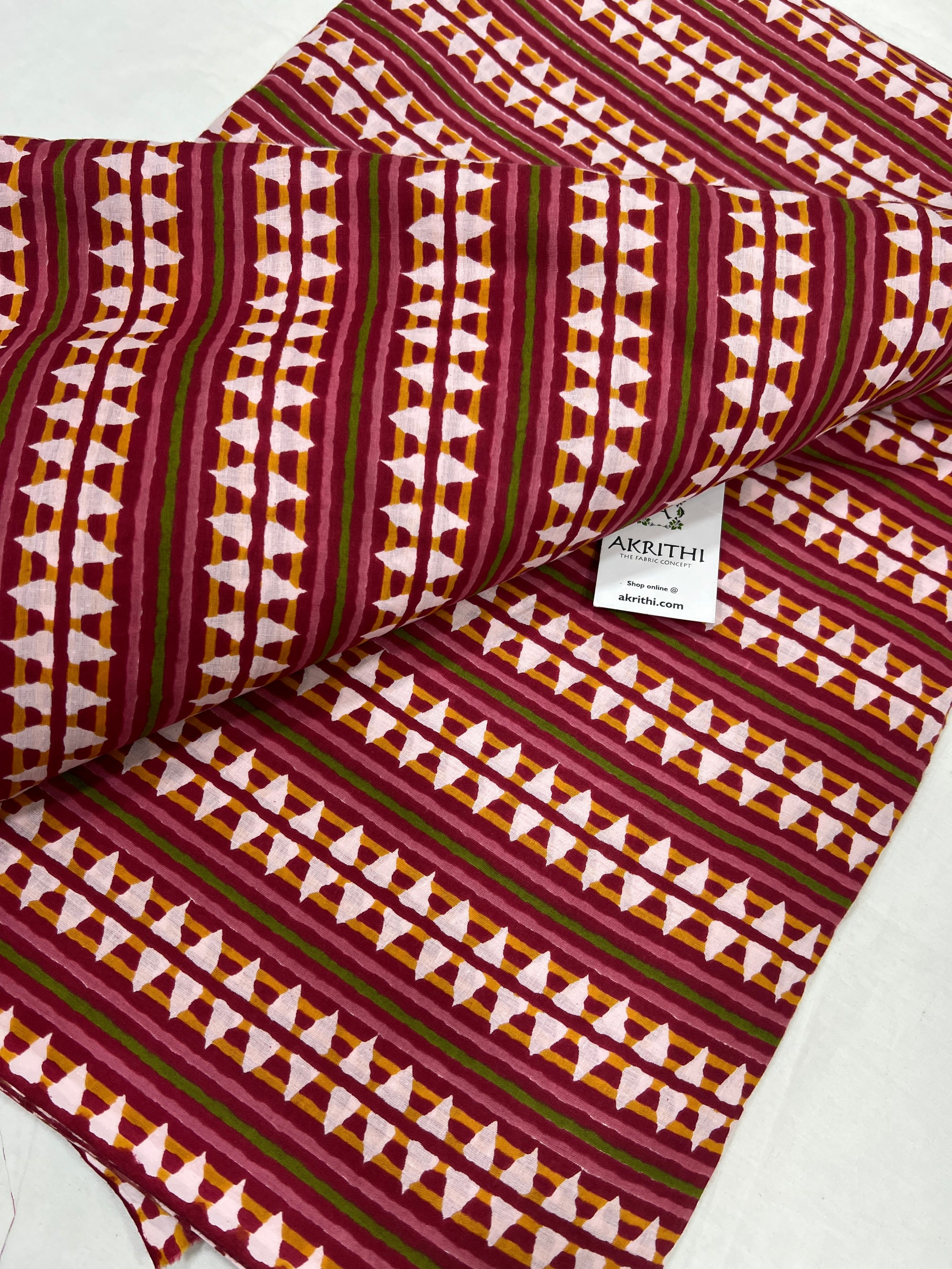 Printed pure cotton fabric