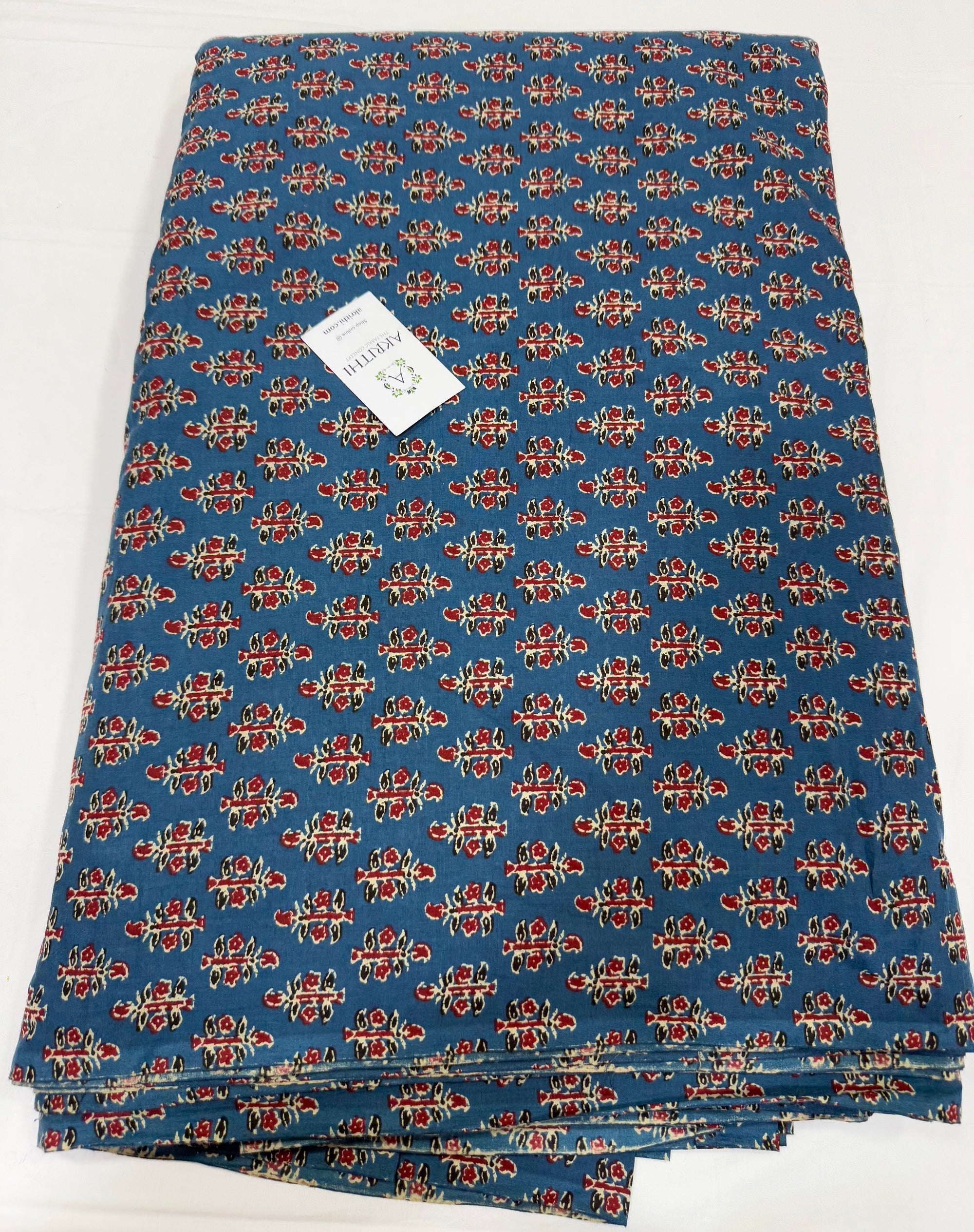 Printed pure cotton fabric