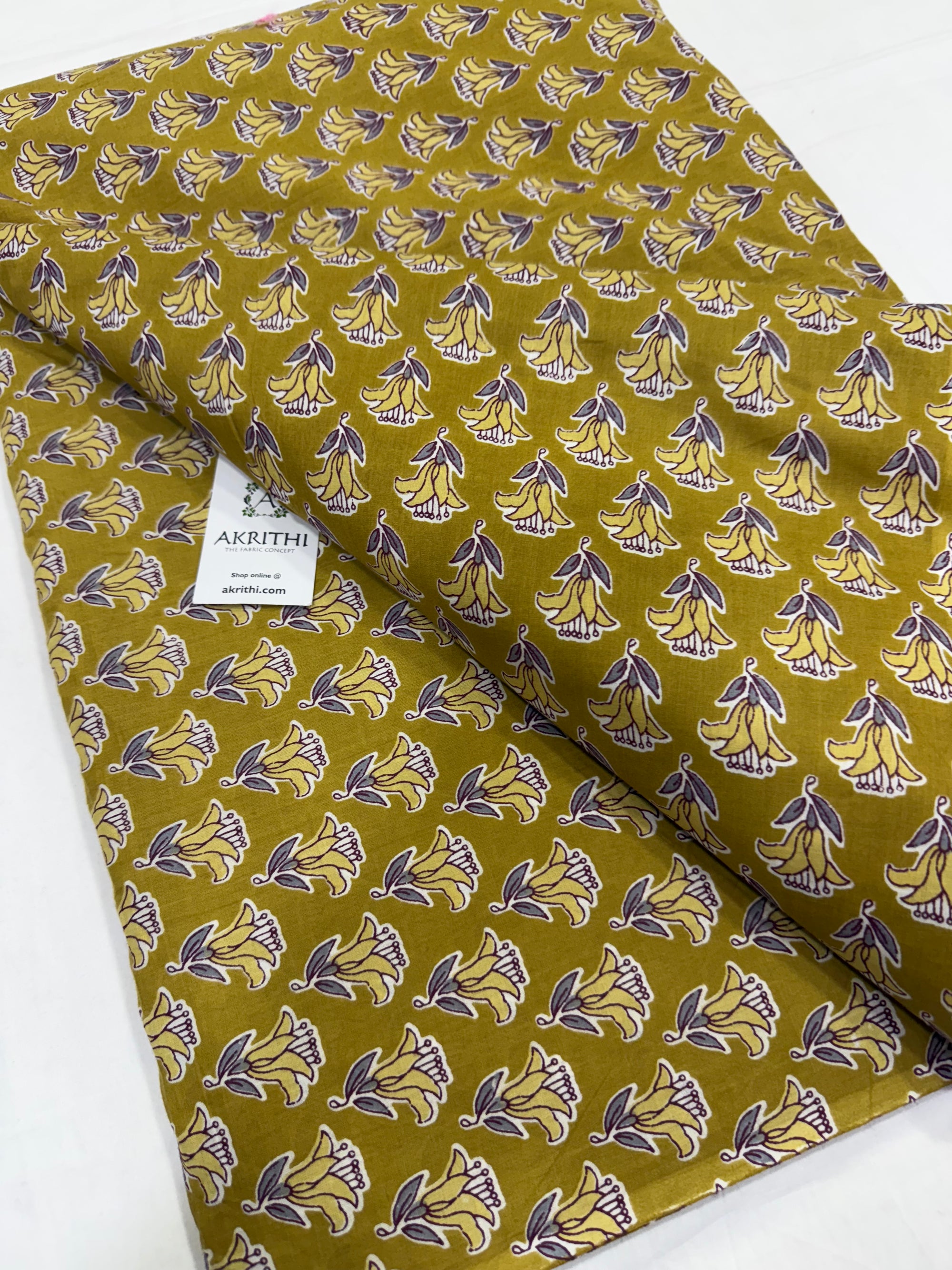Printed pure cotton fabric