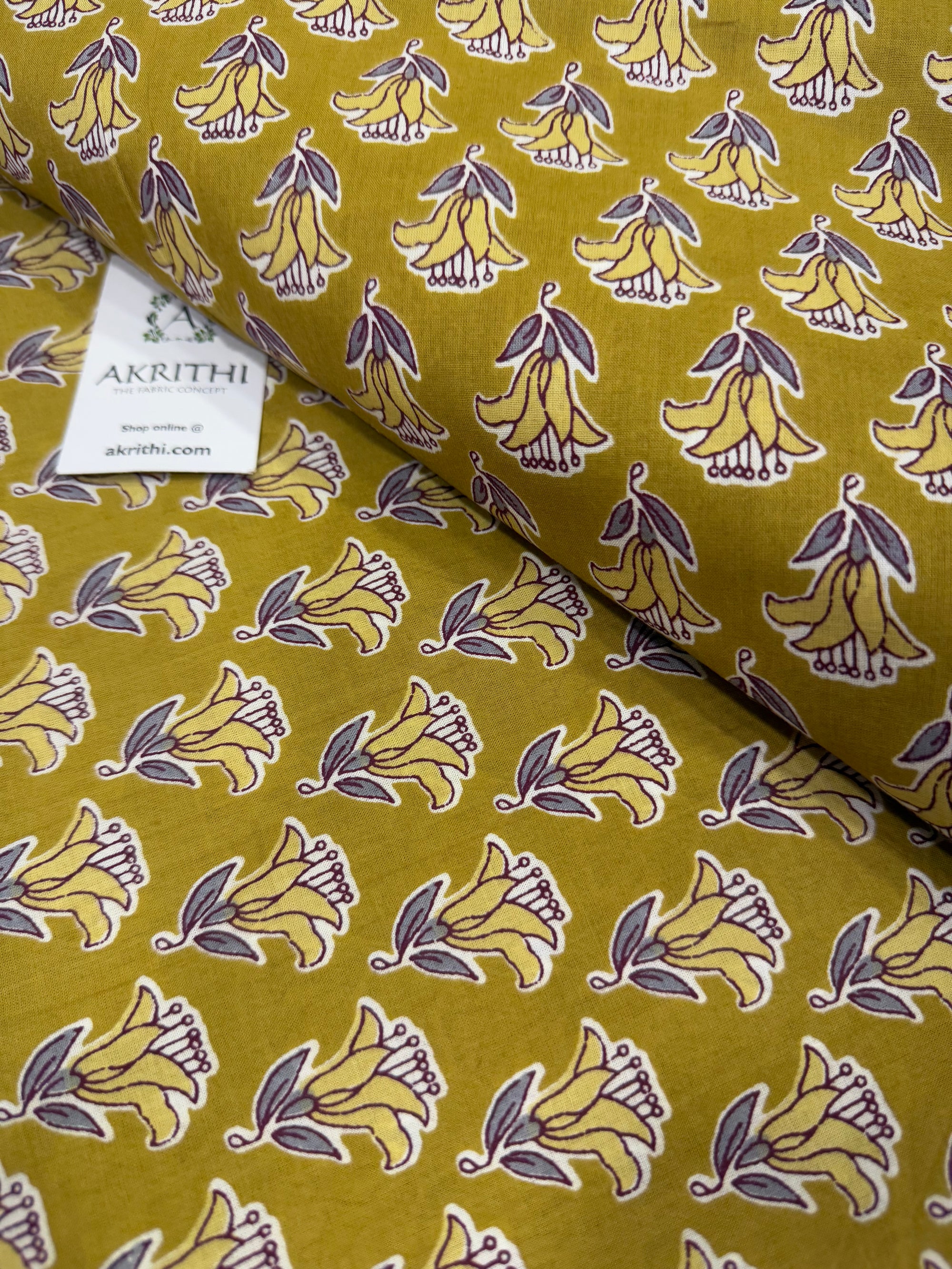 Printed pure cotton fabric