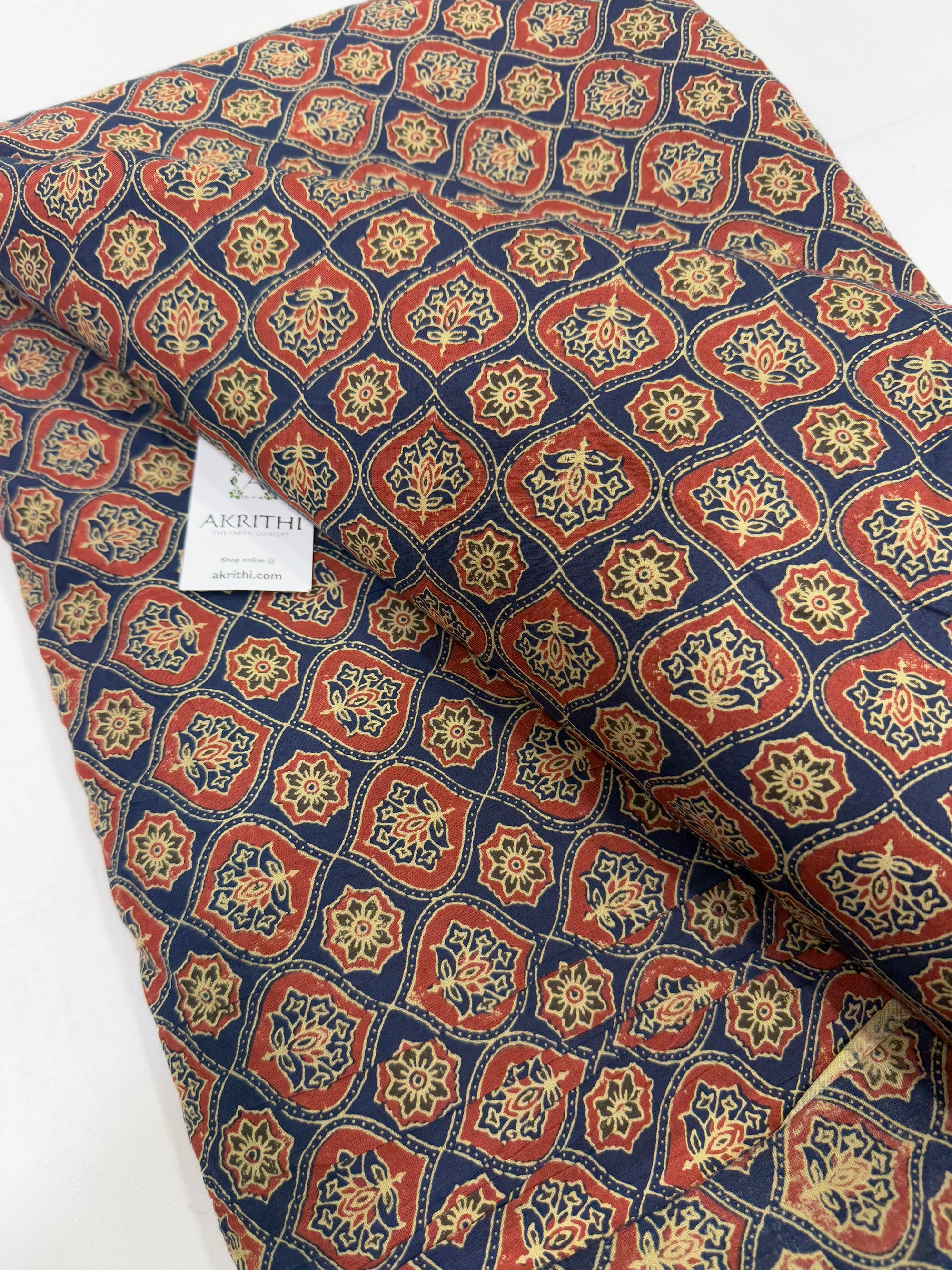 Printed pure cotton fabric
