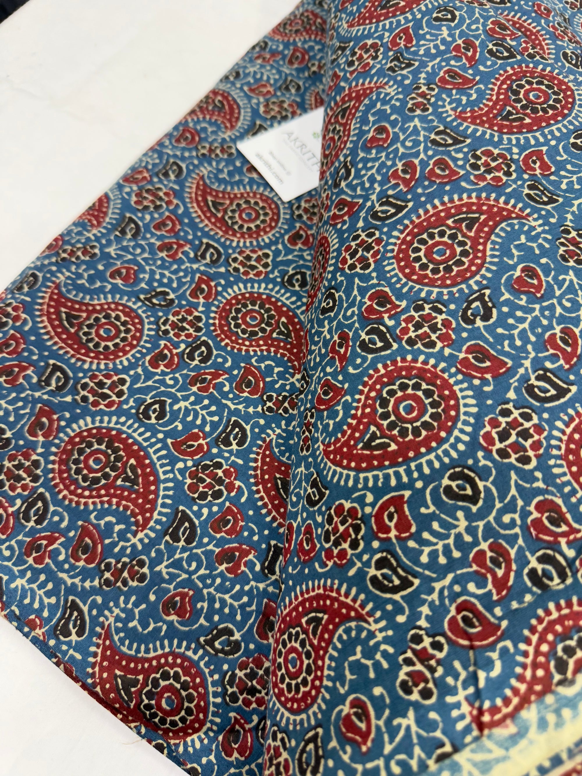 Printed pure cotton fabric