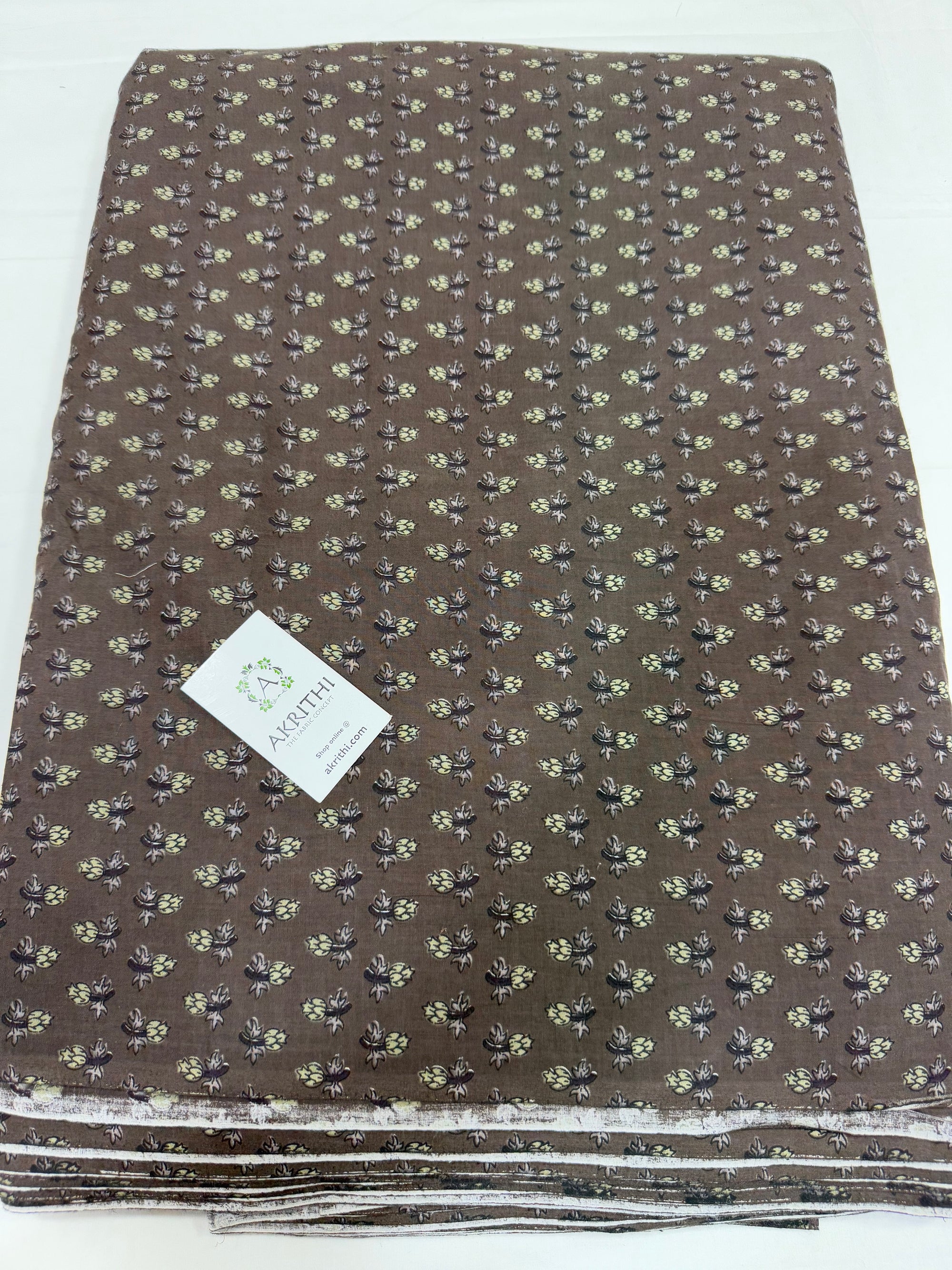 Printed pure cotton fabric