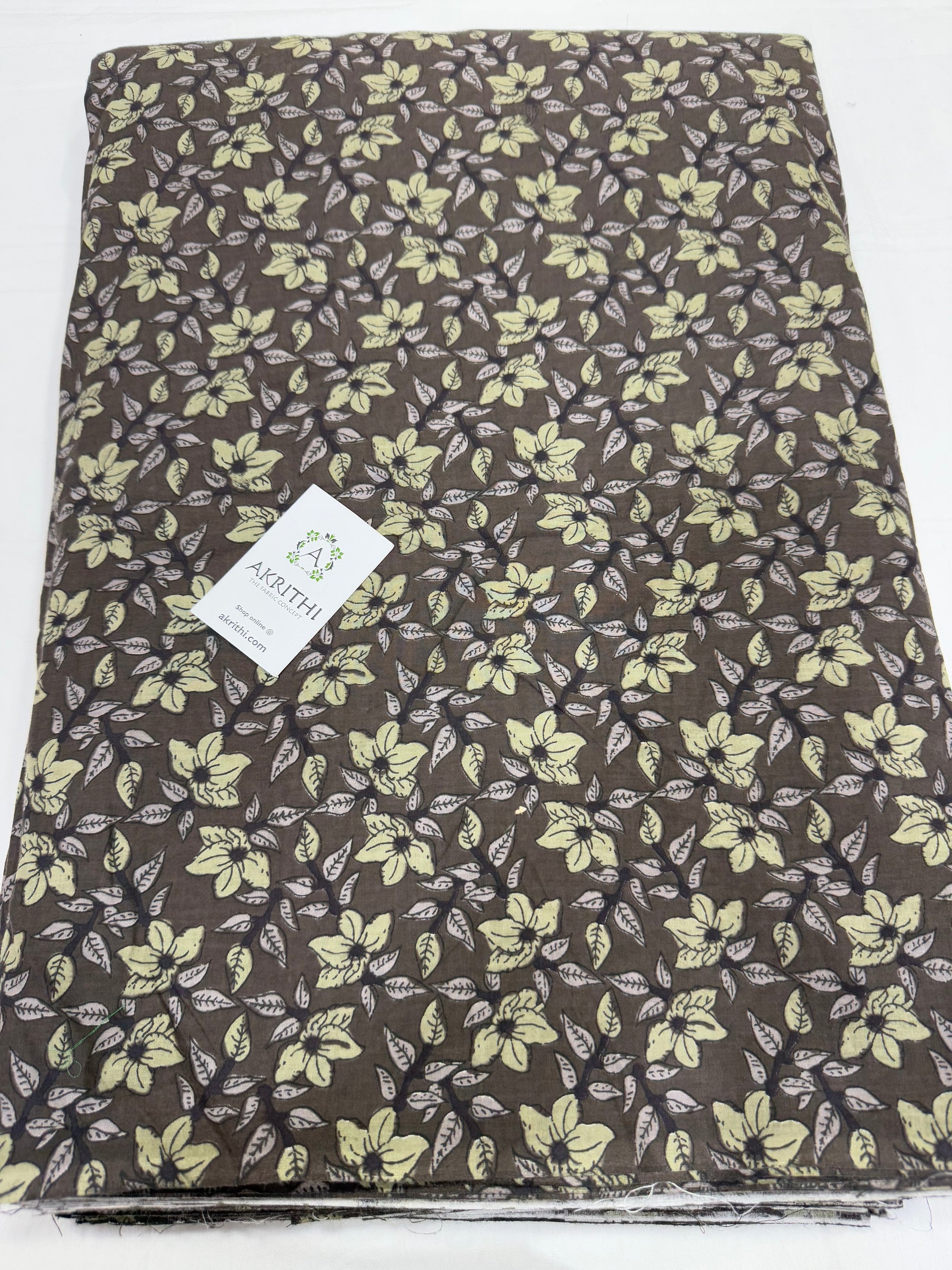 Printed pure cotton fabric