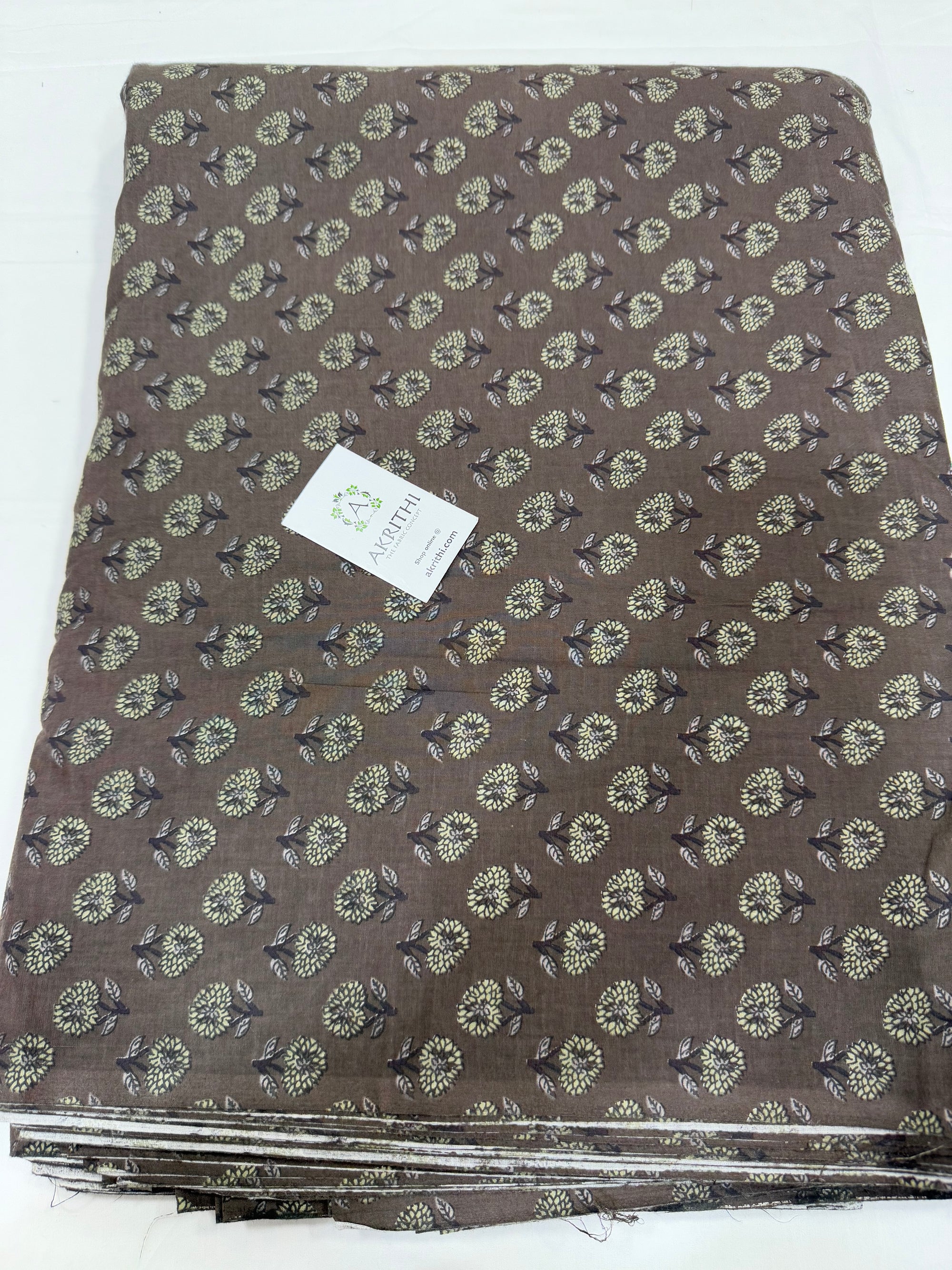 Printed pure cotton fabric