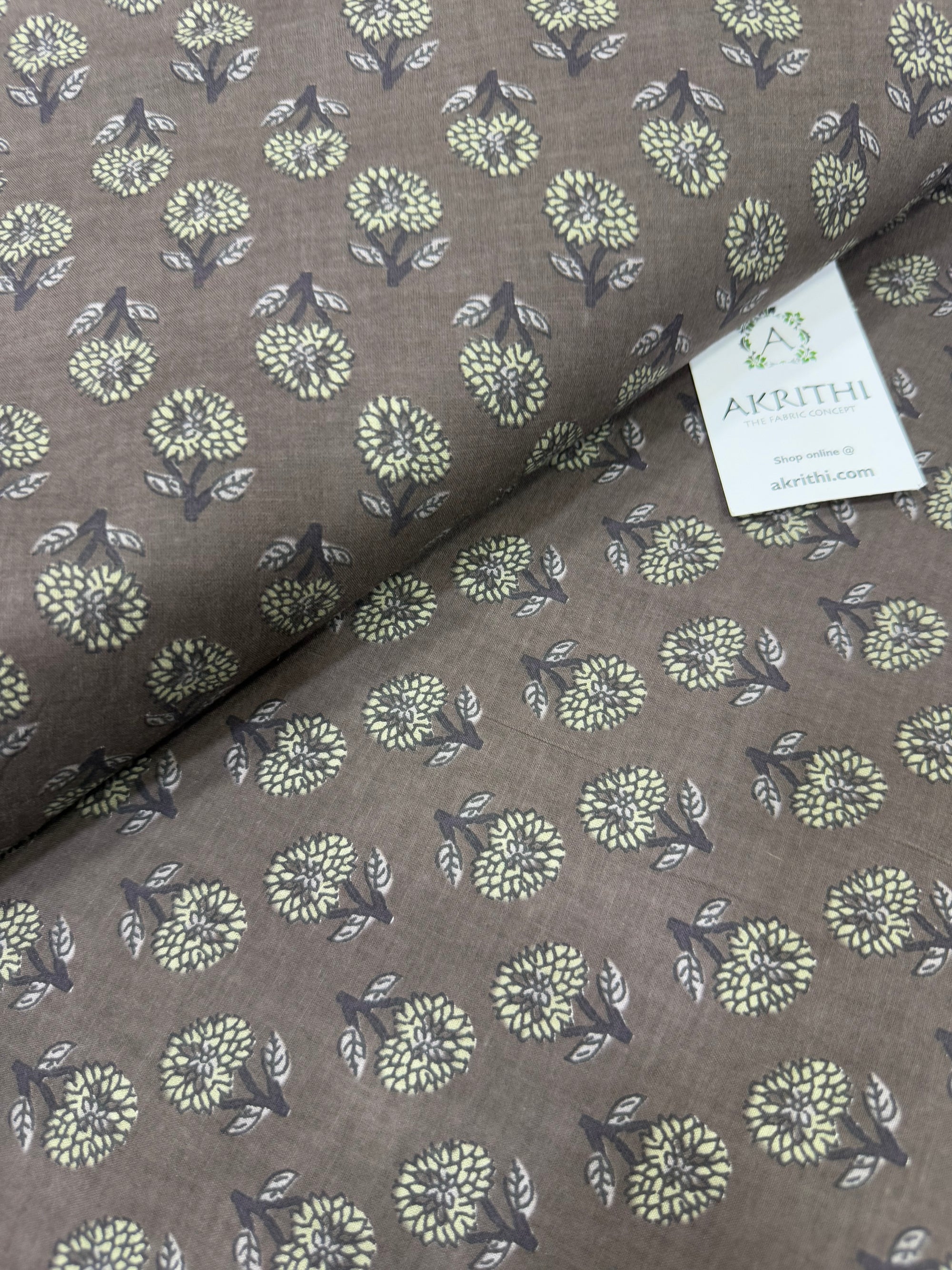Printed pure cotton fabric