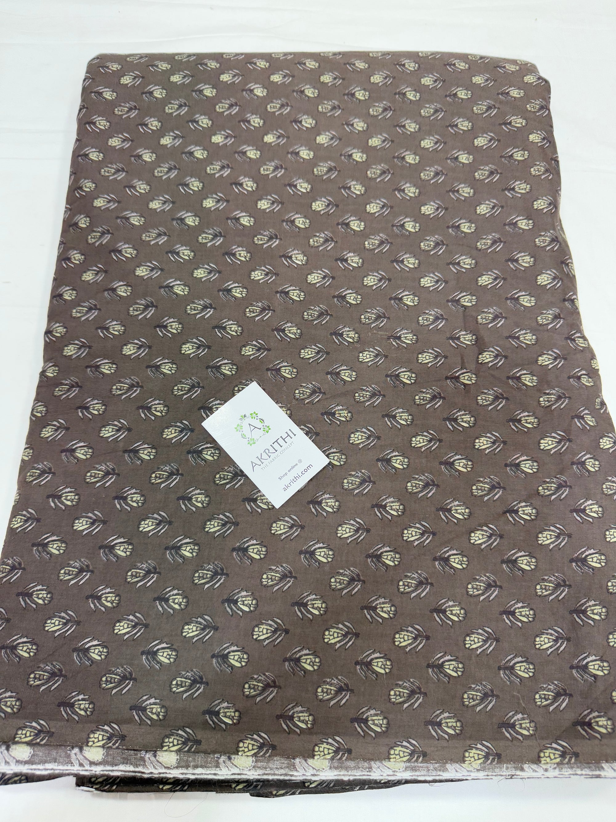 Printed pure cotton fabric