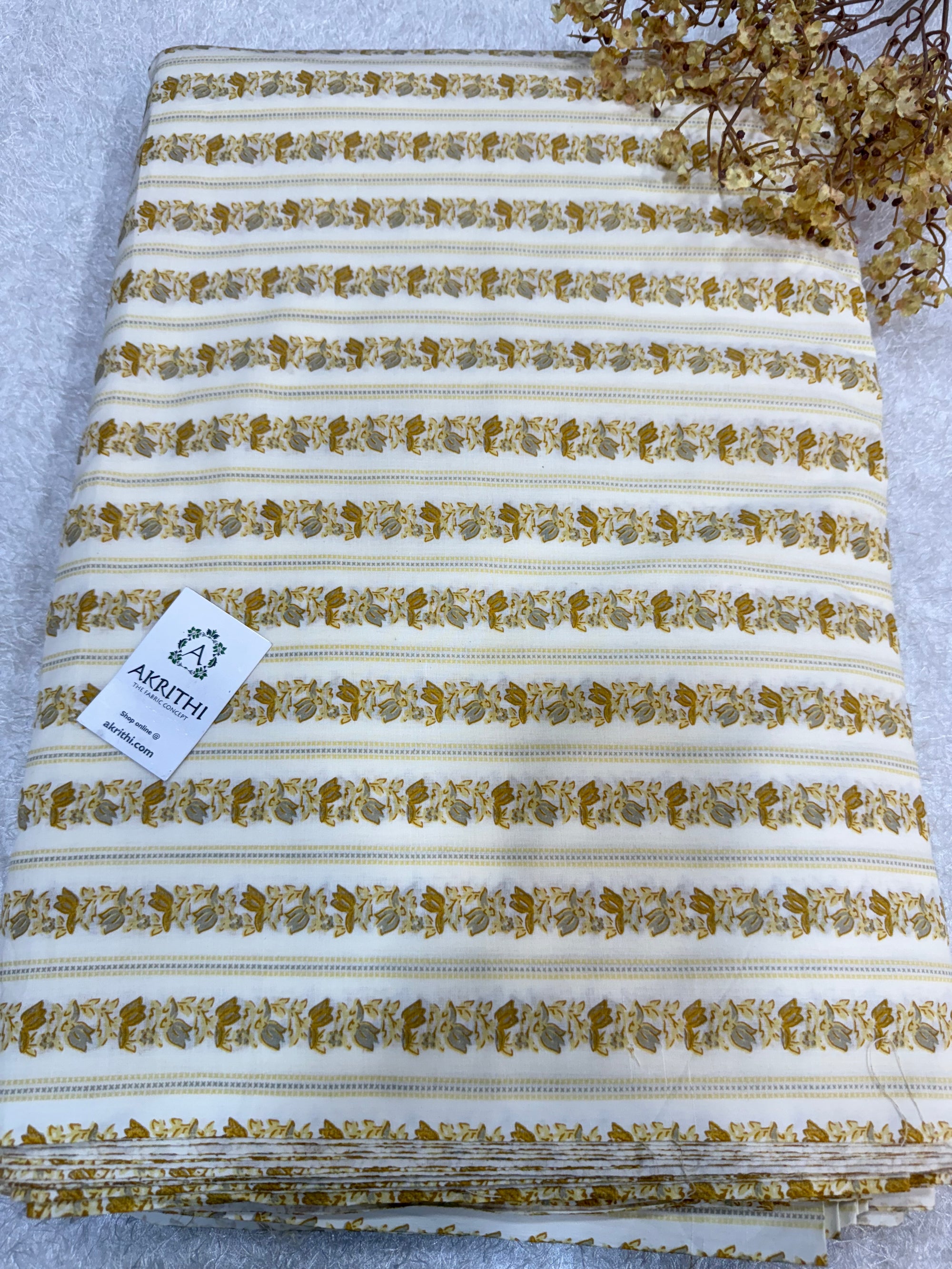 Printed pure cotton fabric