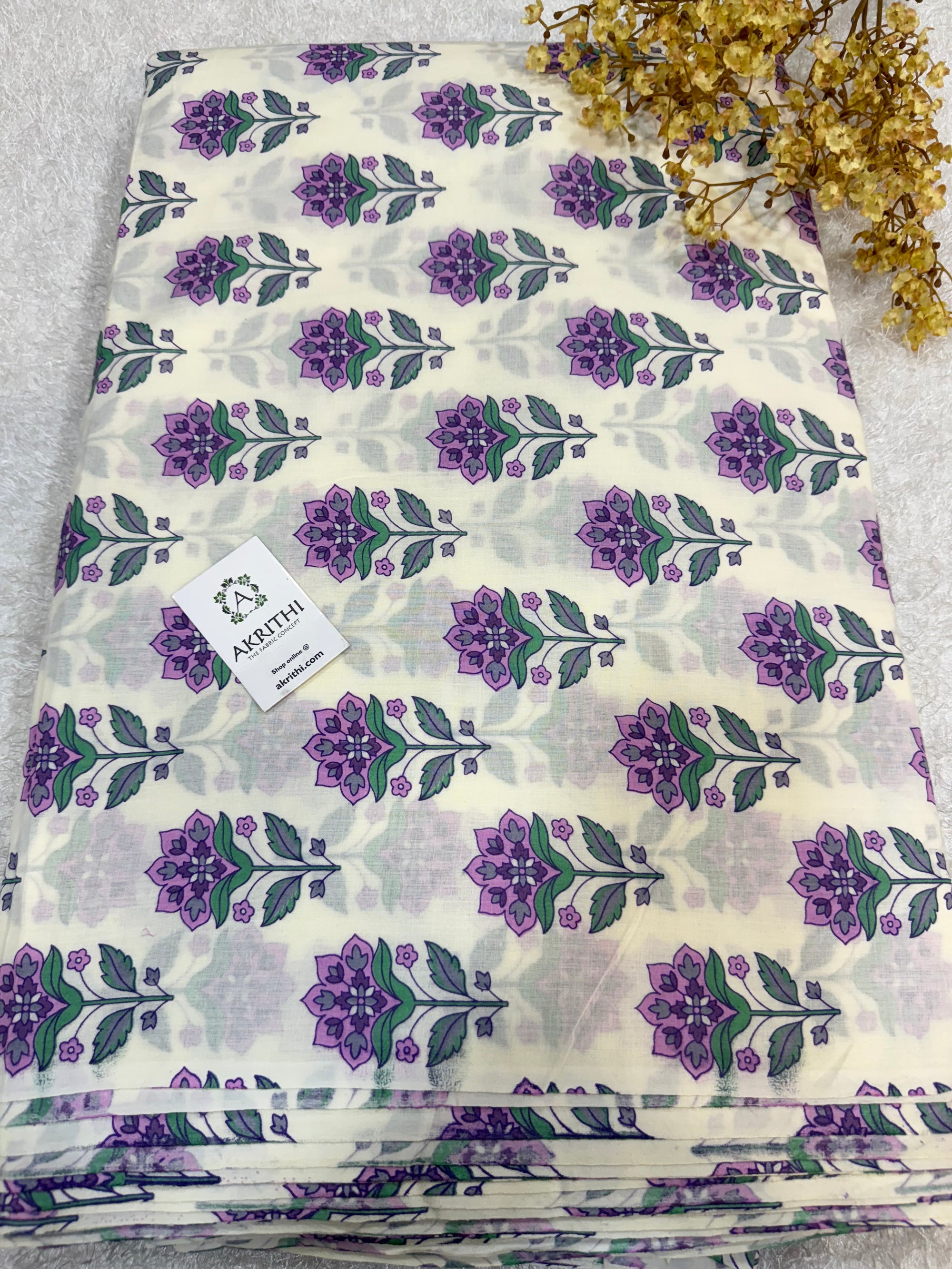 Printed pure cotton fabric