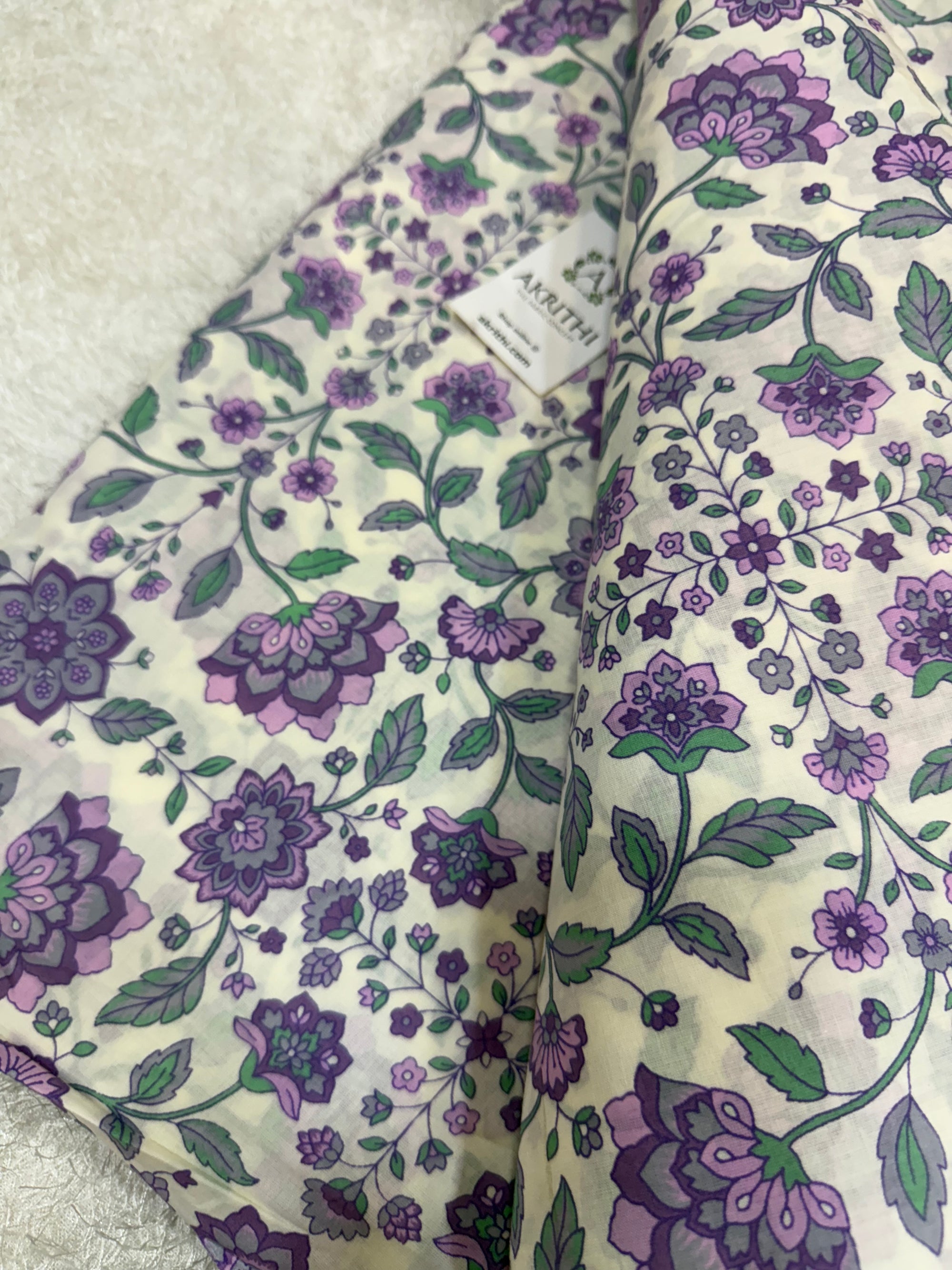 Printed pure cotton fabric