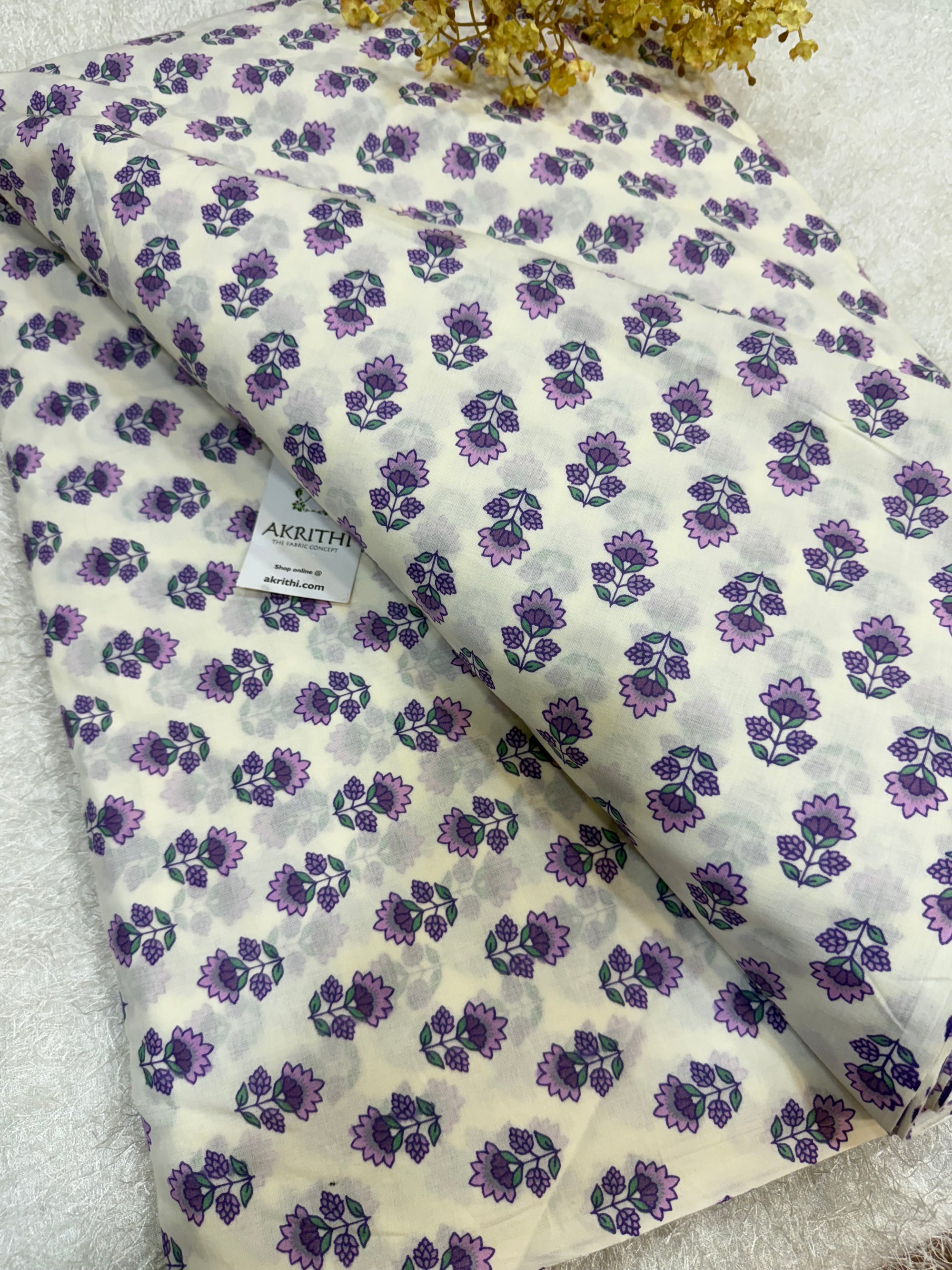 Printed pure cotton fabric