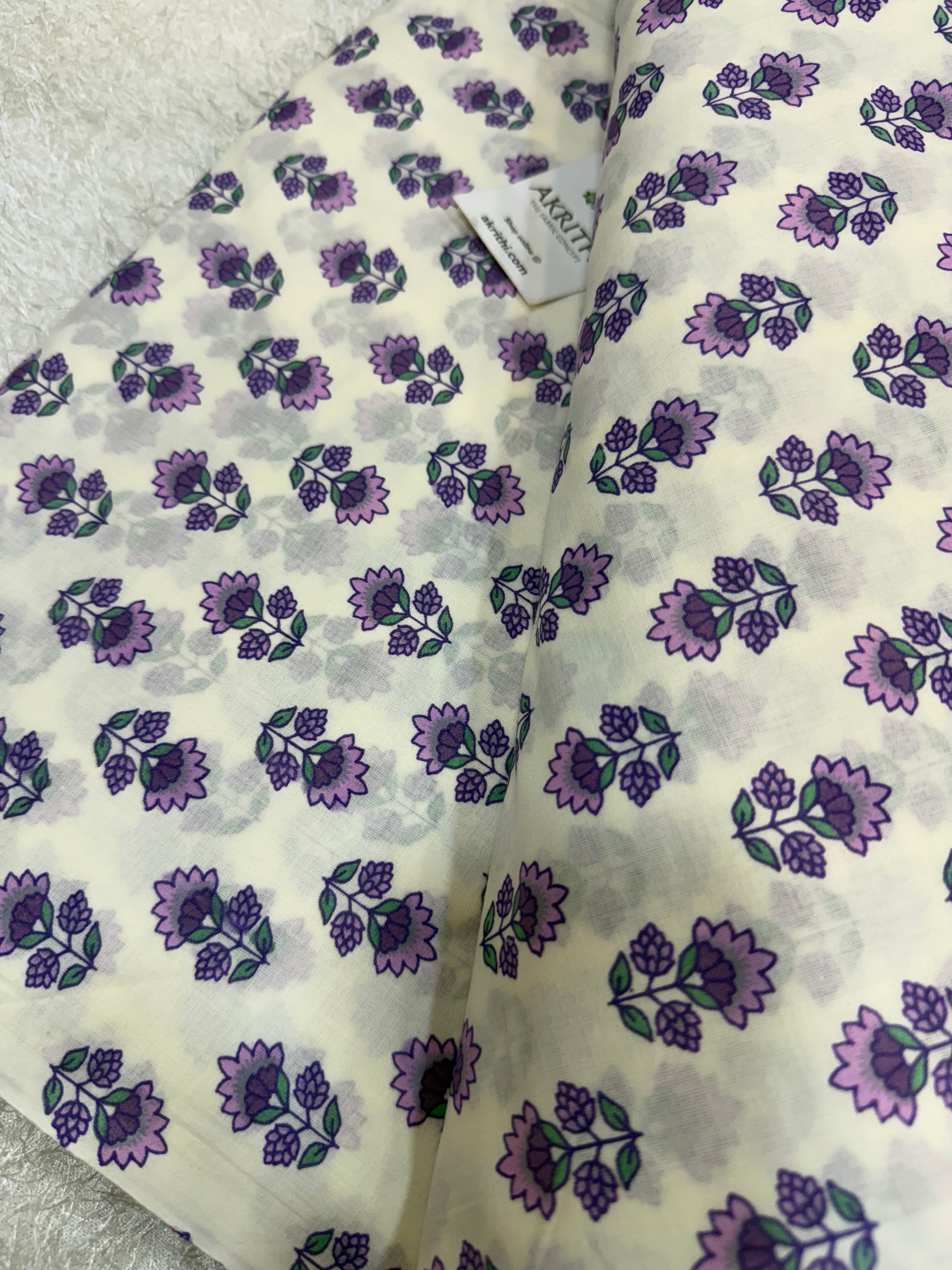 Printed pure cotton fabric