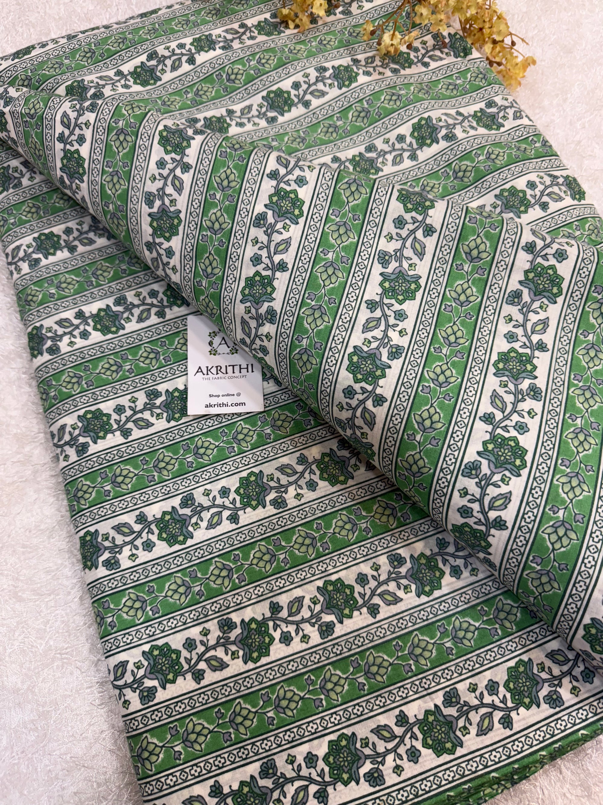 Printed pure cotton fabric
