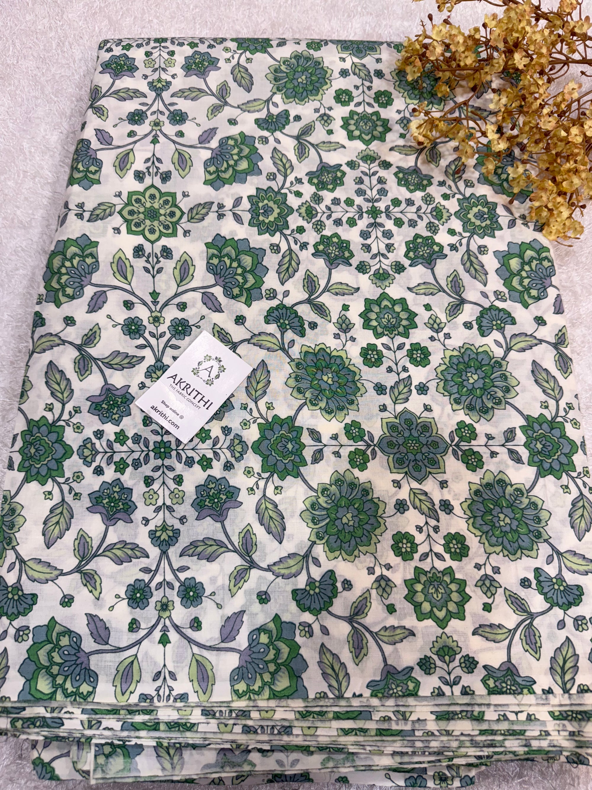 Printed pure cotton fabric