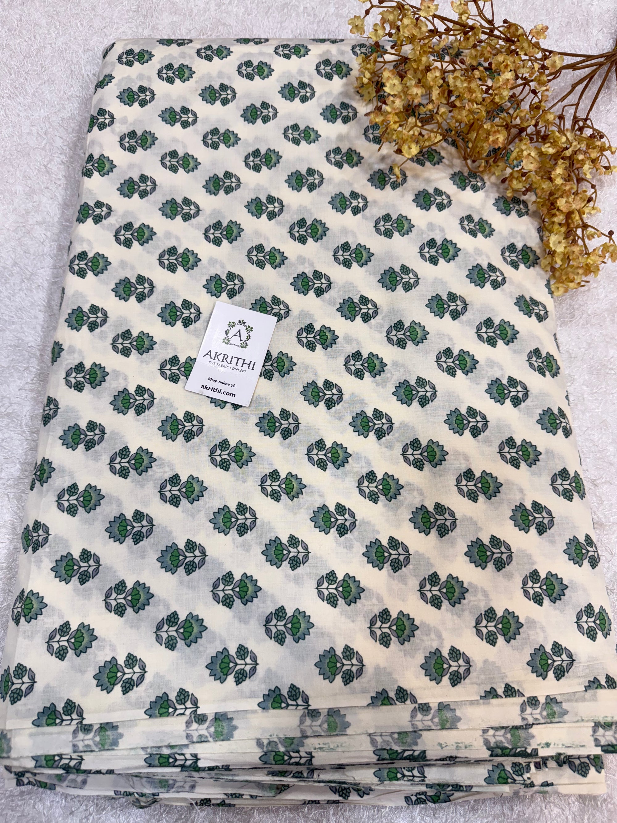 Printed pure cotton fabric