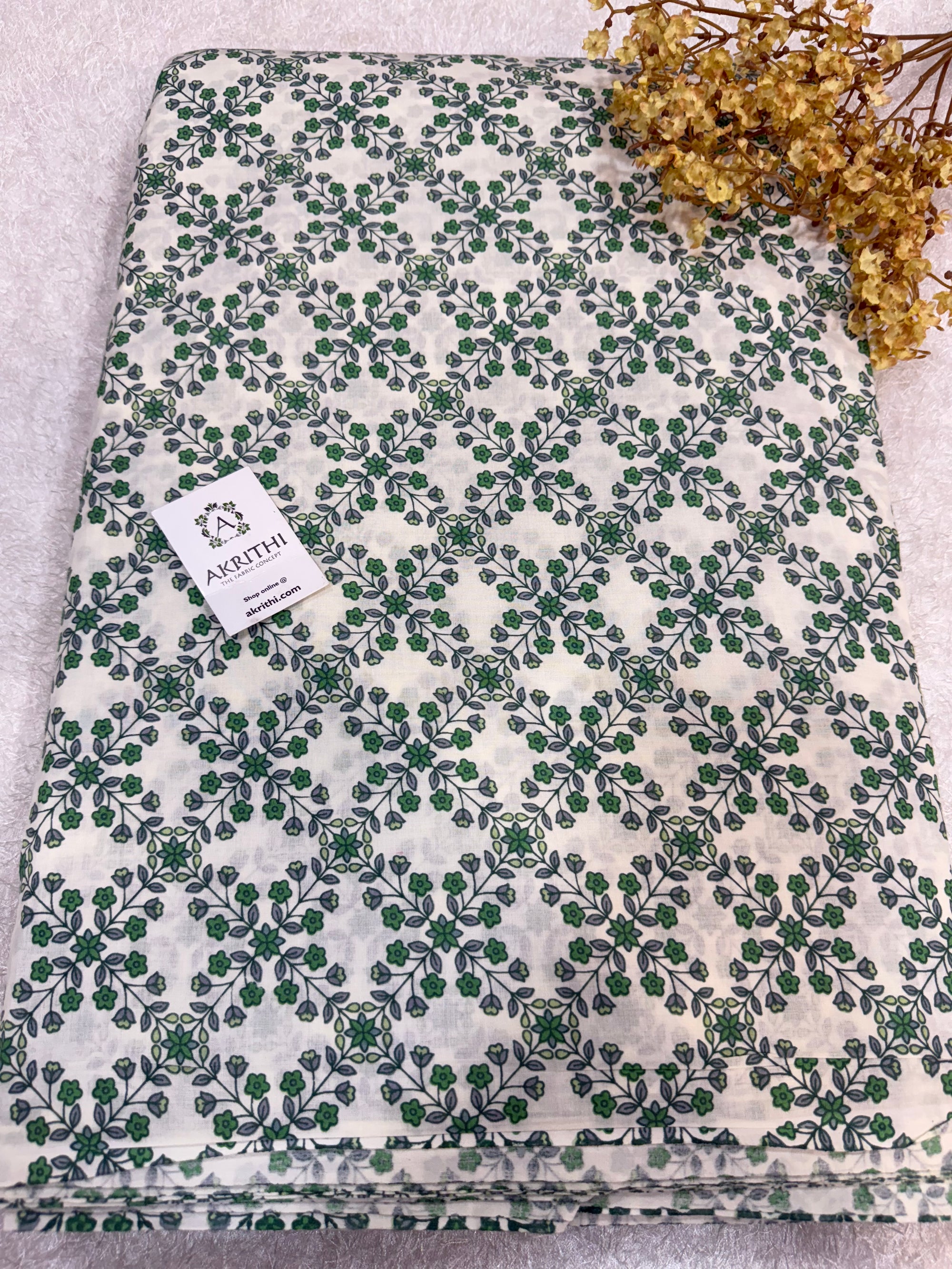 Printed pure cotton fabric