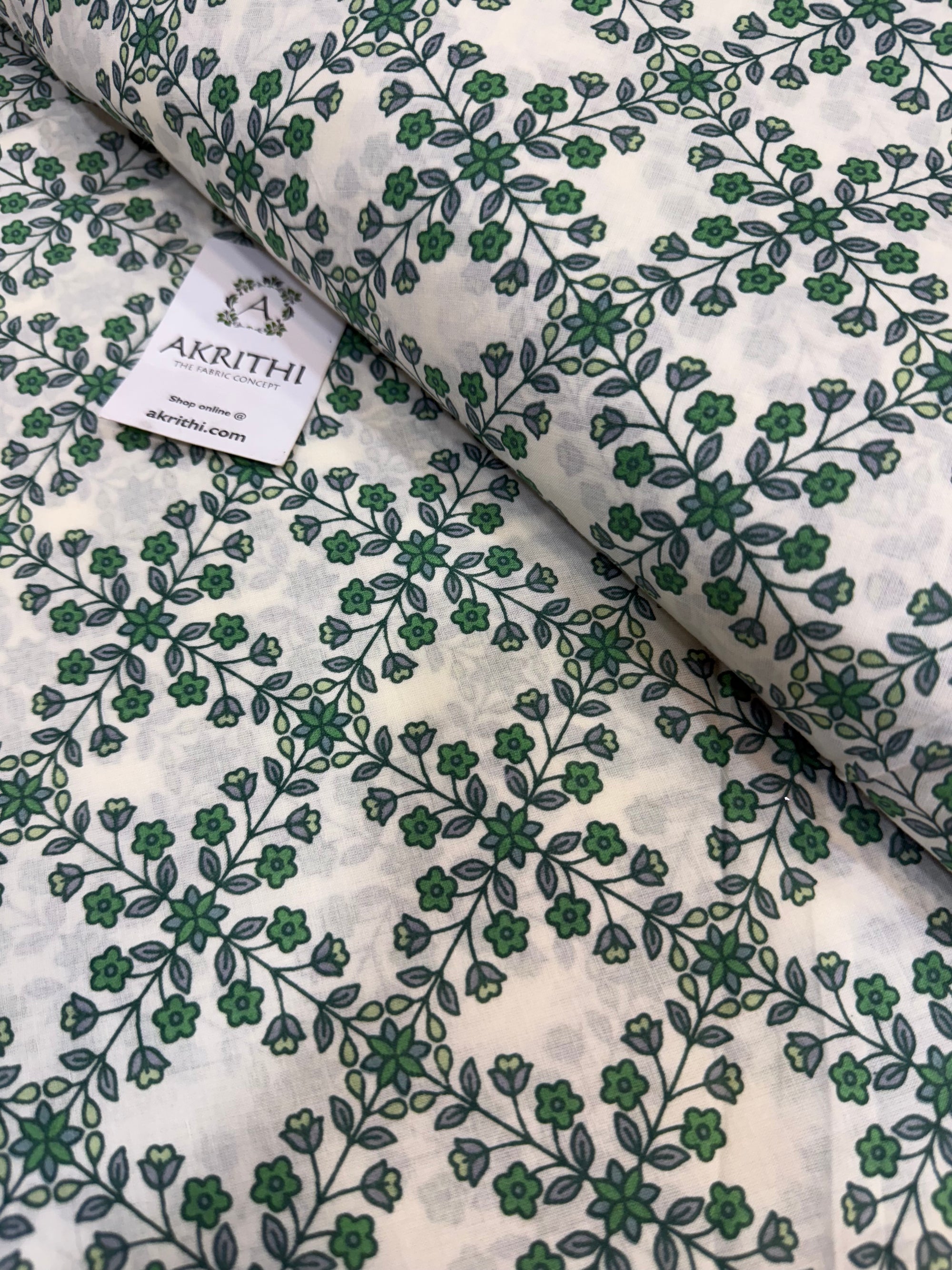 Printed pure cotton fabric