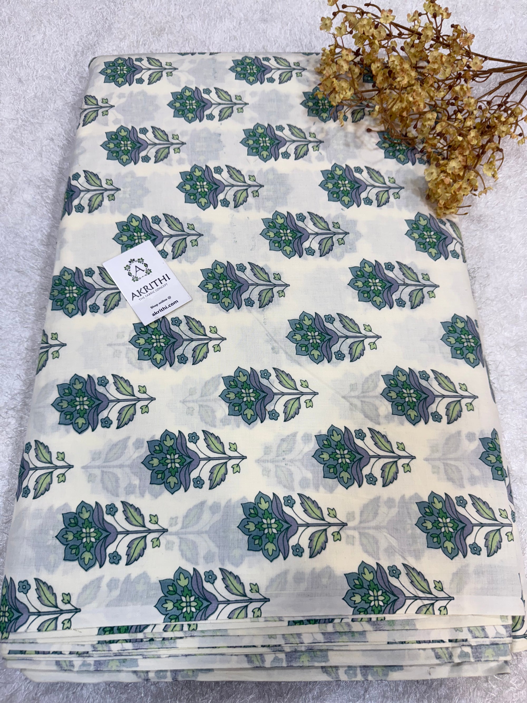 Printed pure cotton fabric