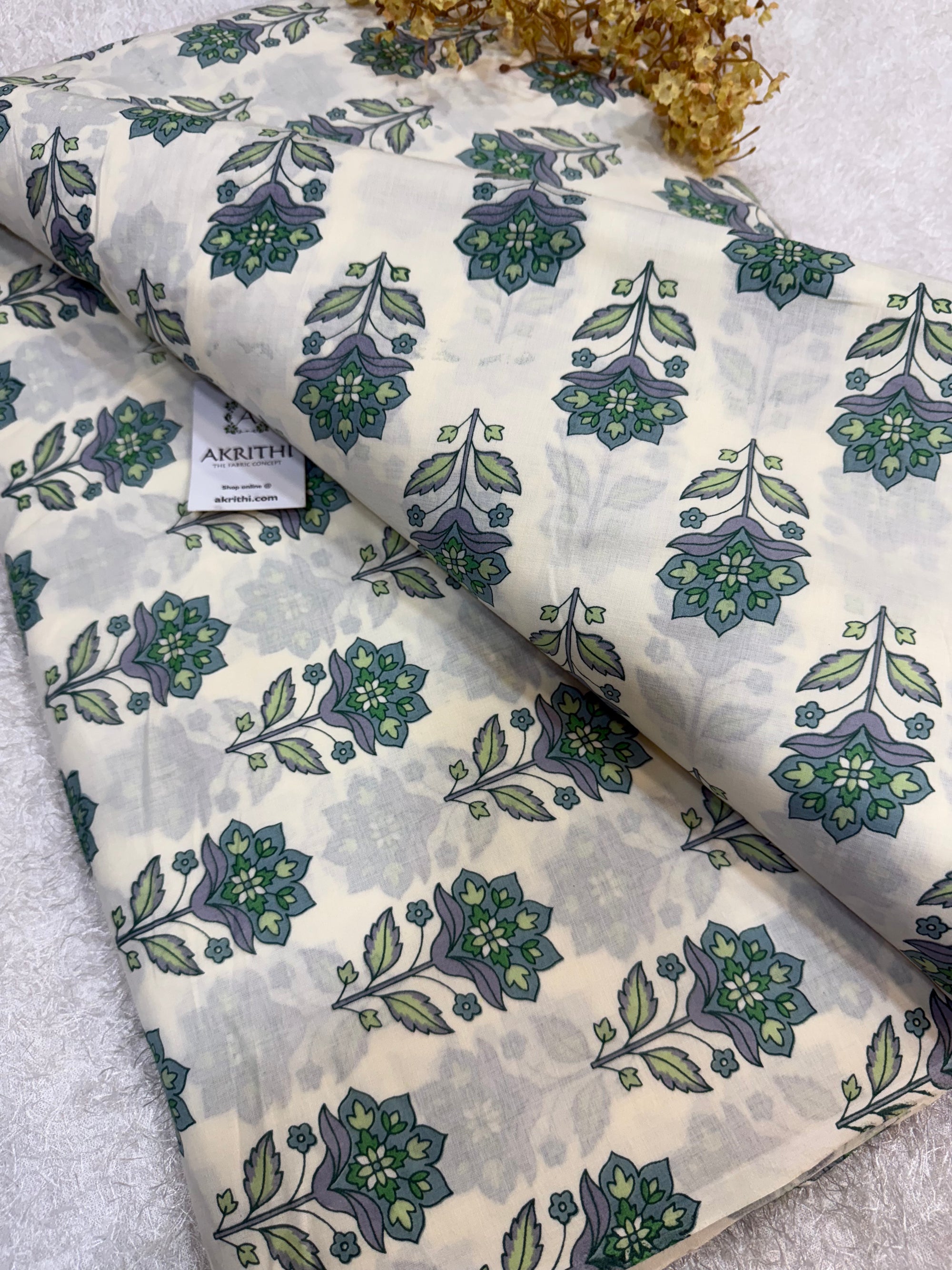 Printed pure cotton fabric