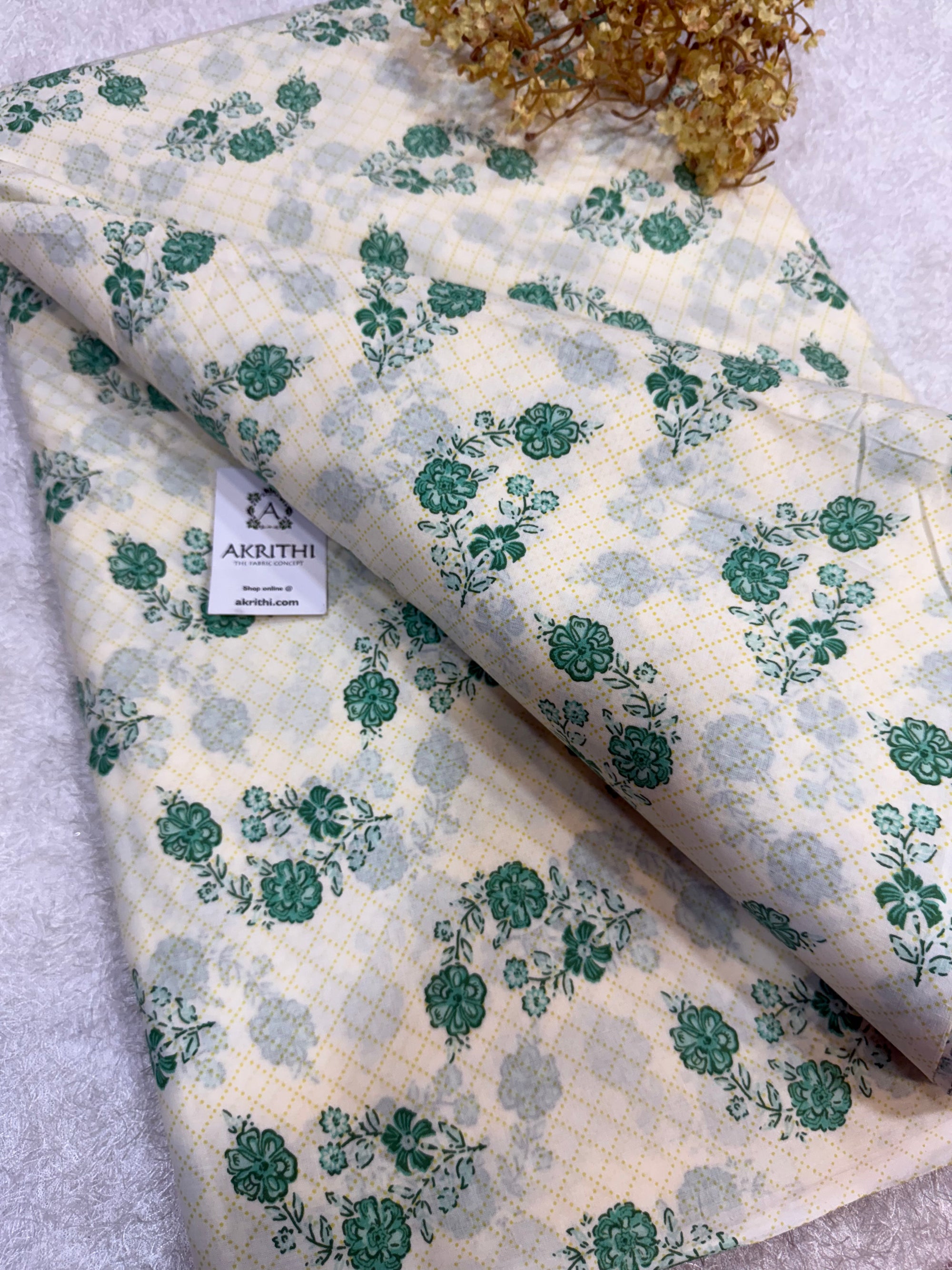 Printed pure cotton fabric