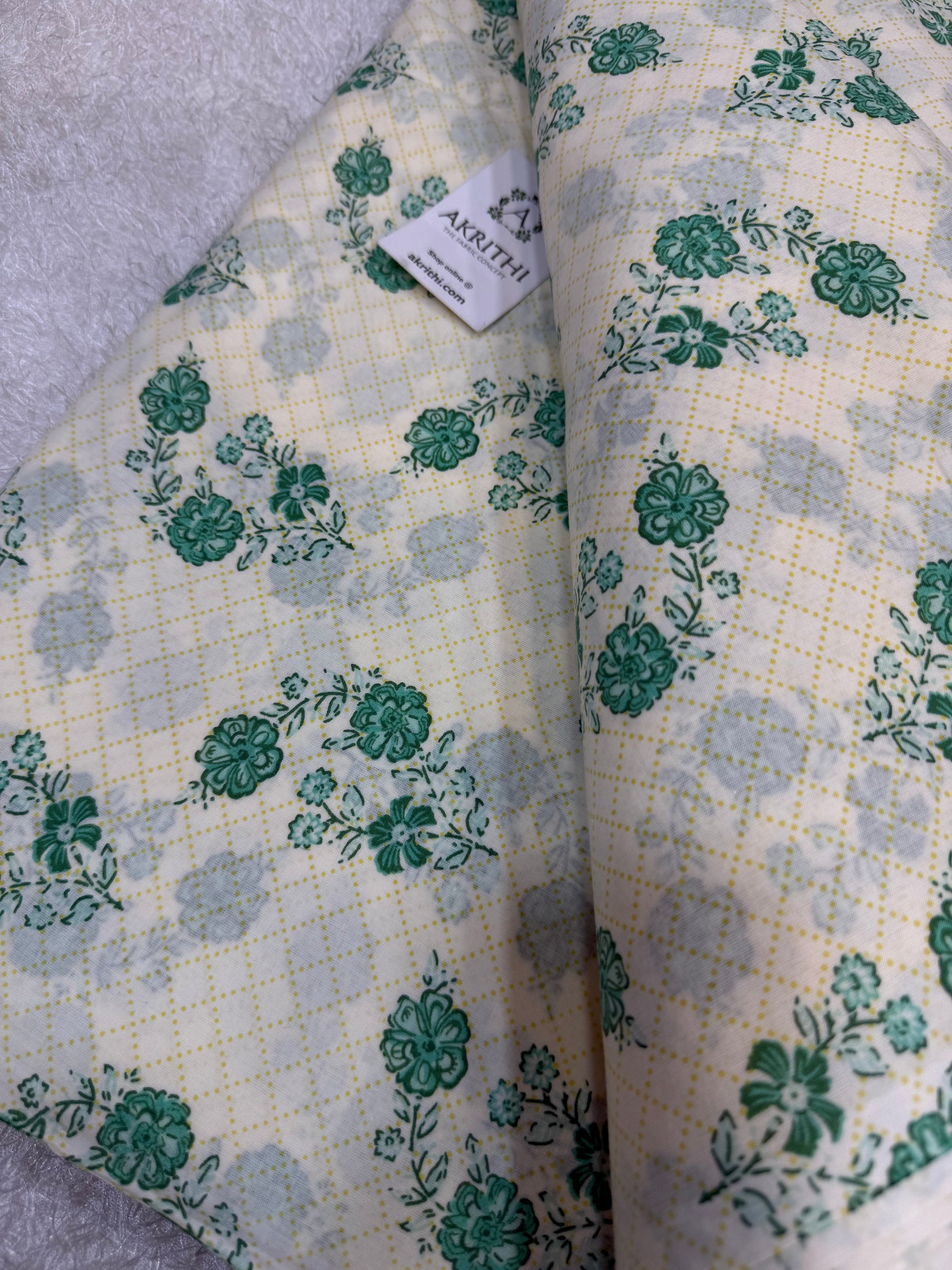 Printed pure cotton fabric