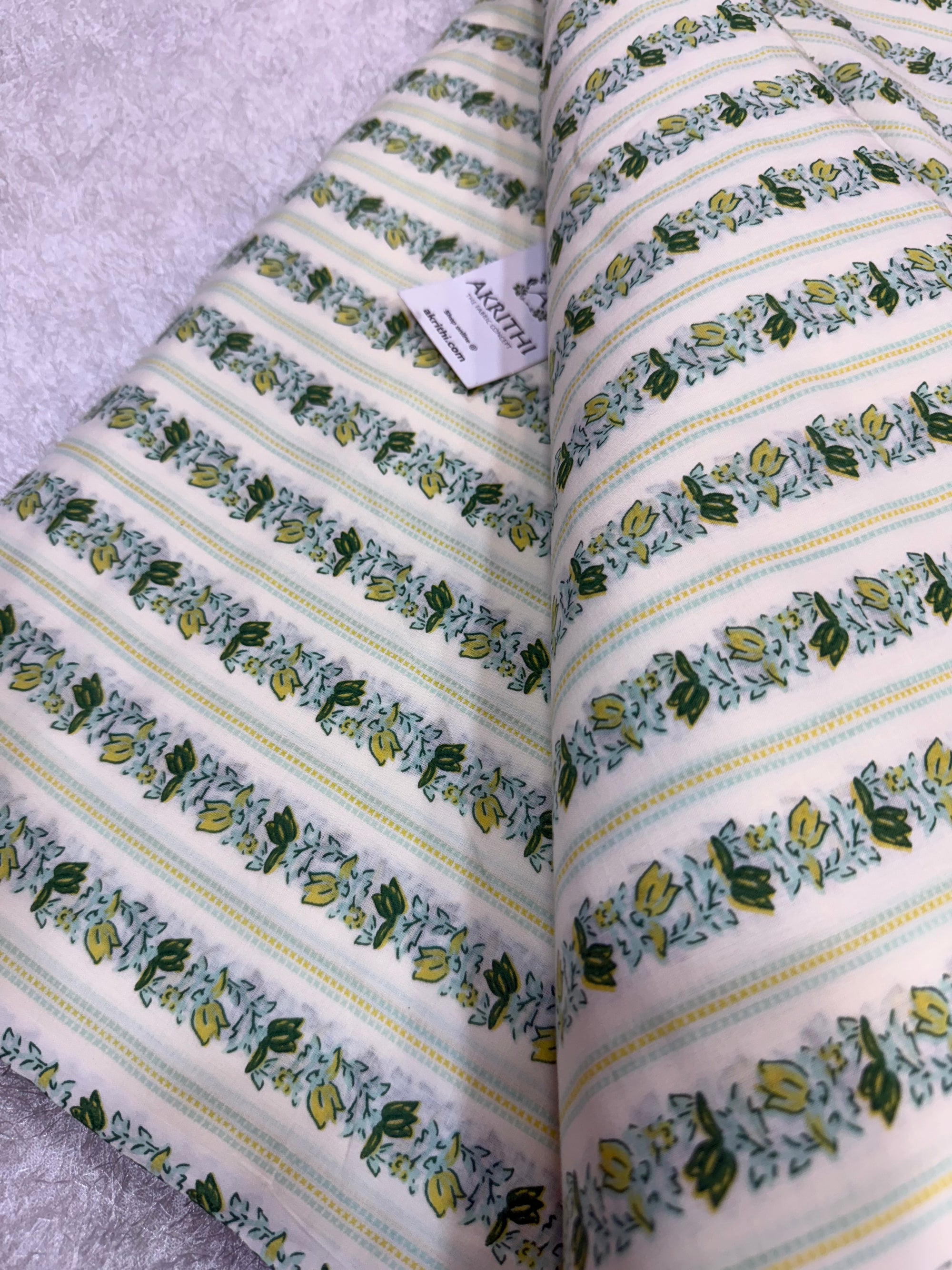 Printed pure cotton fabric