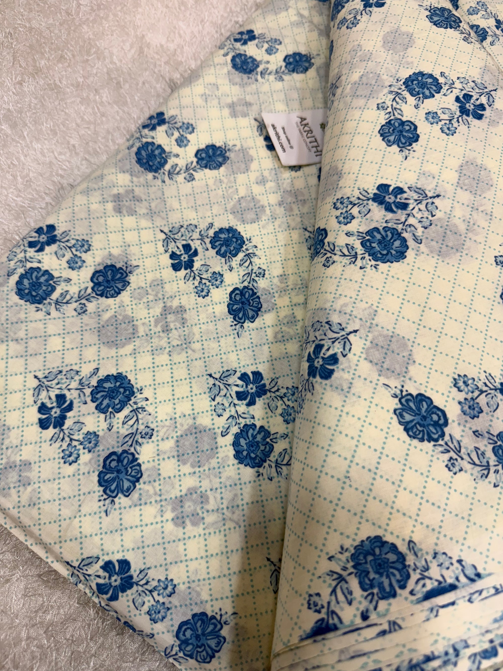 Printed pure cotton fabric