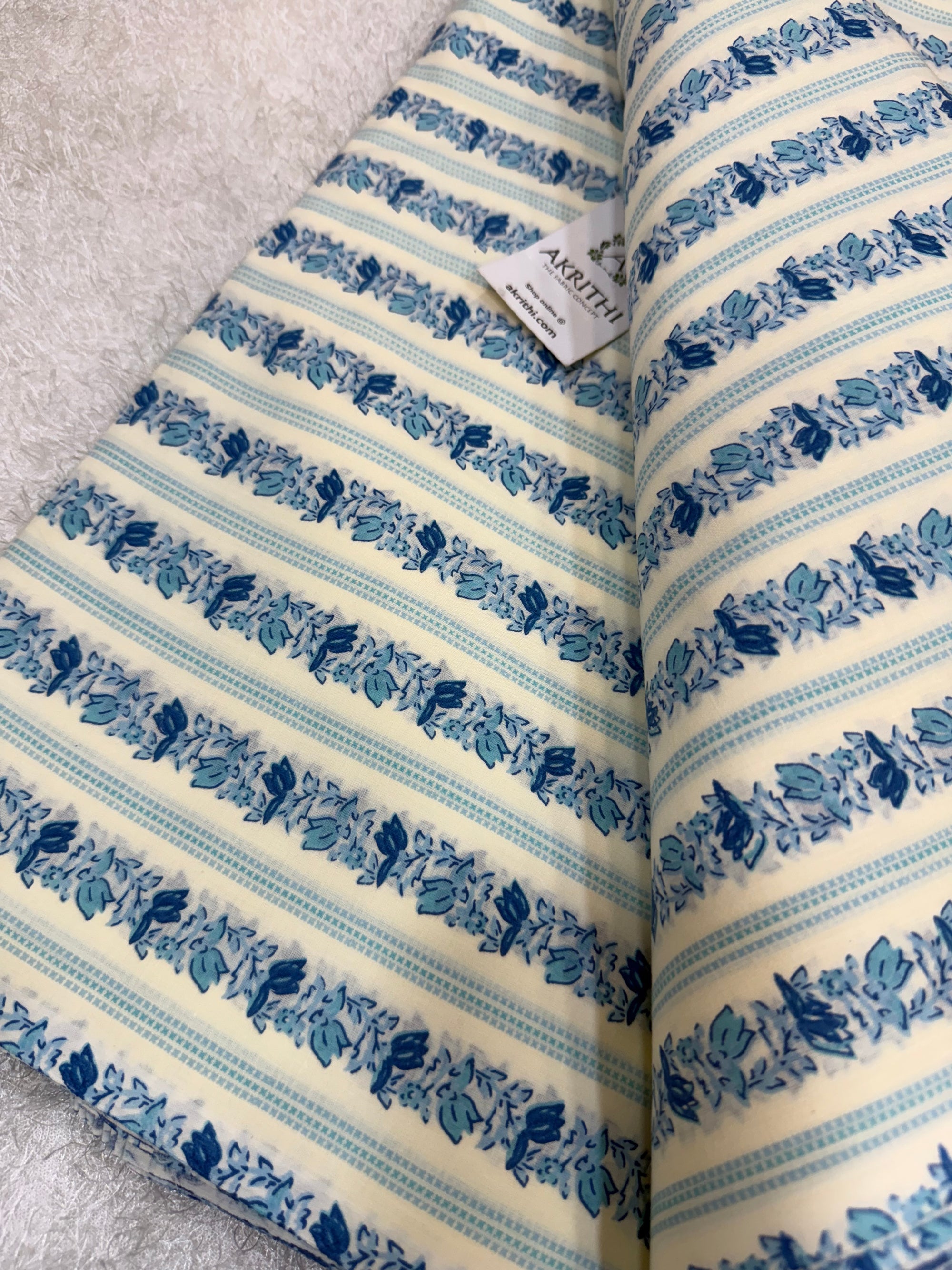 Printed pure cotton fabric