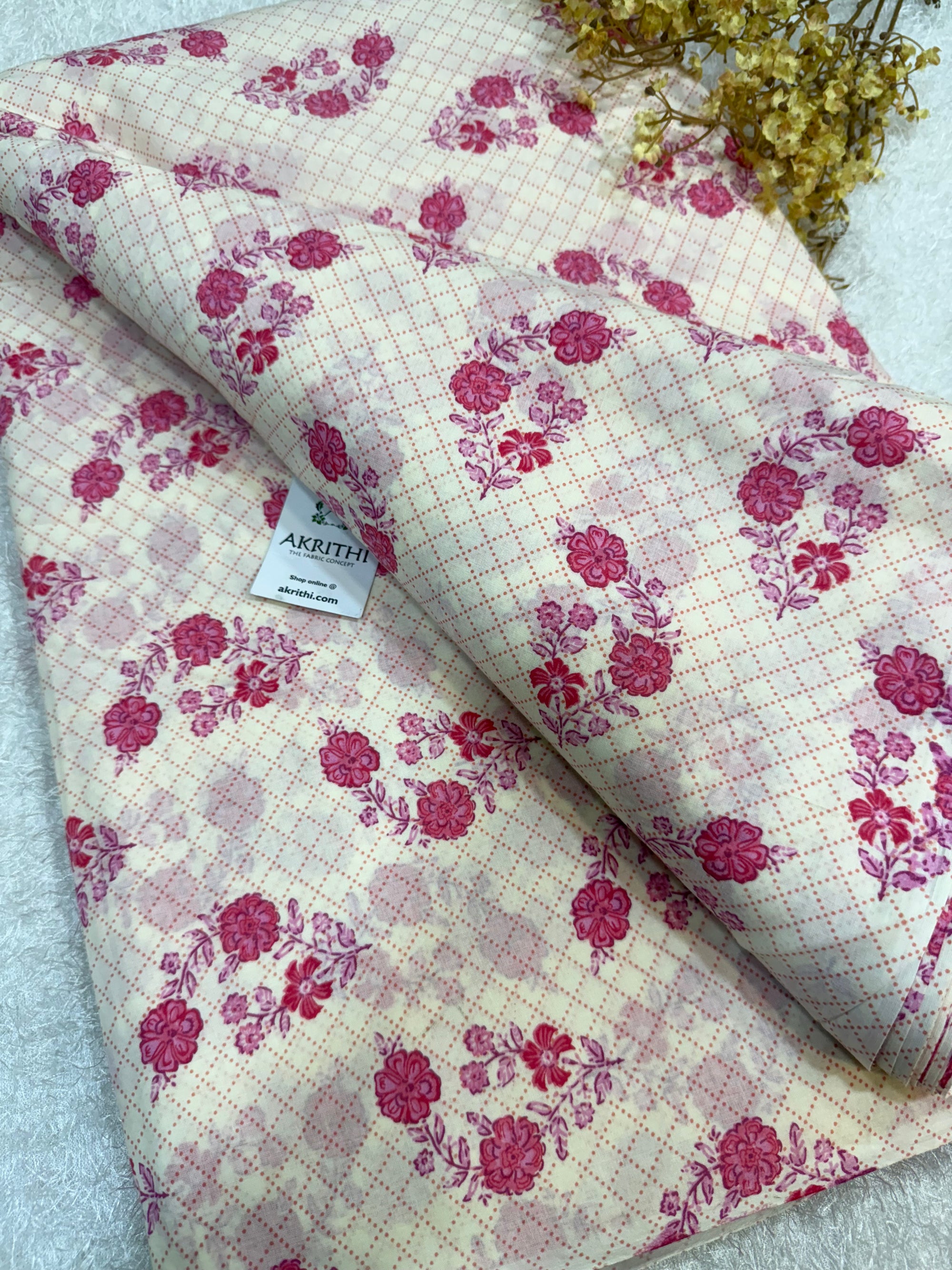 Printed pure cotton fabric