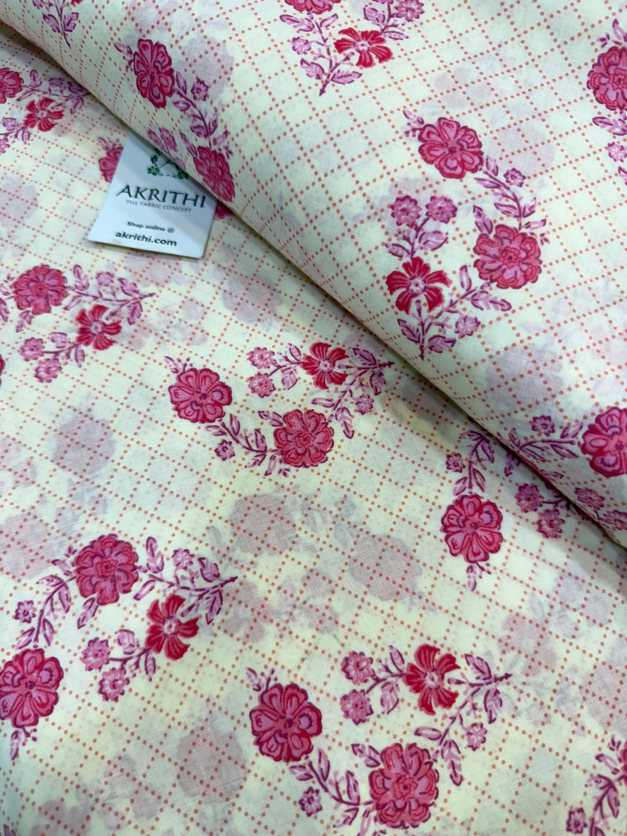 Printed pure cotton fabric