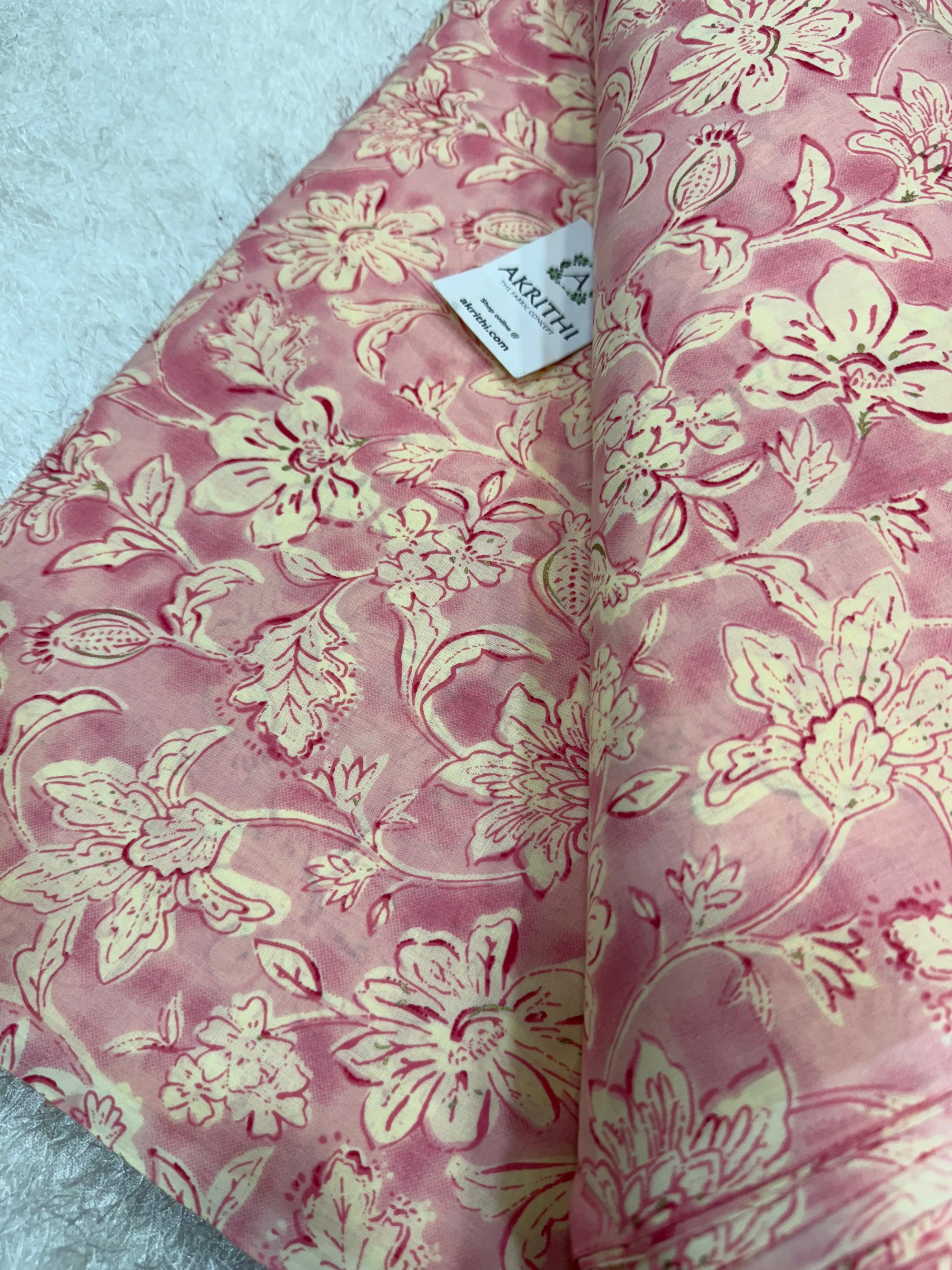 Printed pure cotton fabric